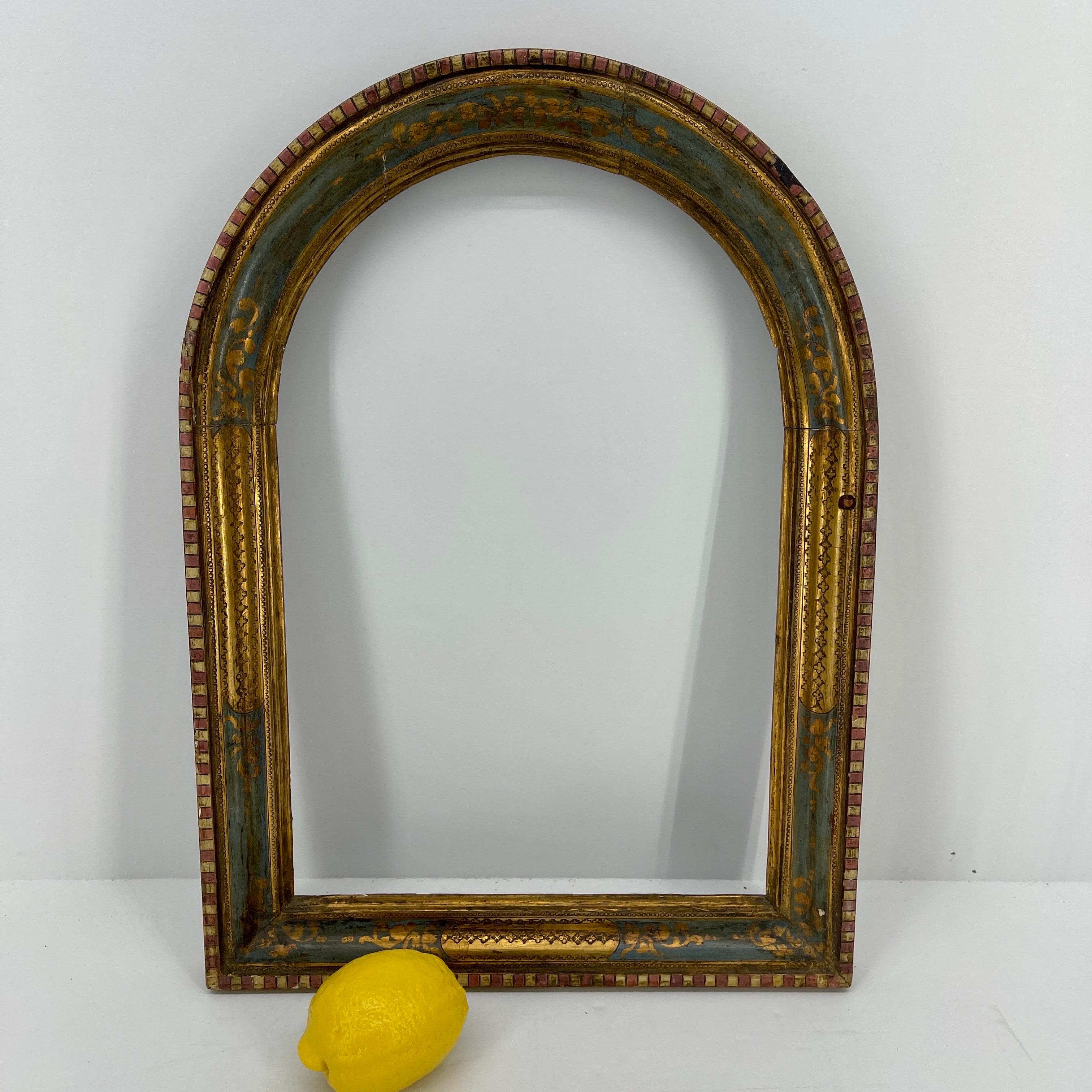 Italian Florentine Gold Giltwood Demi Lune Arched Frame For Sale 8