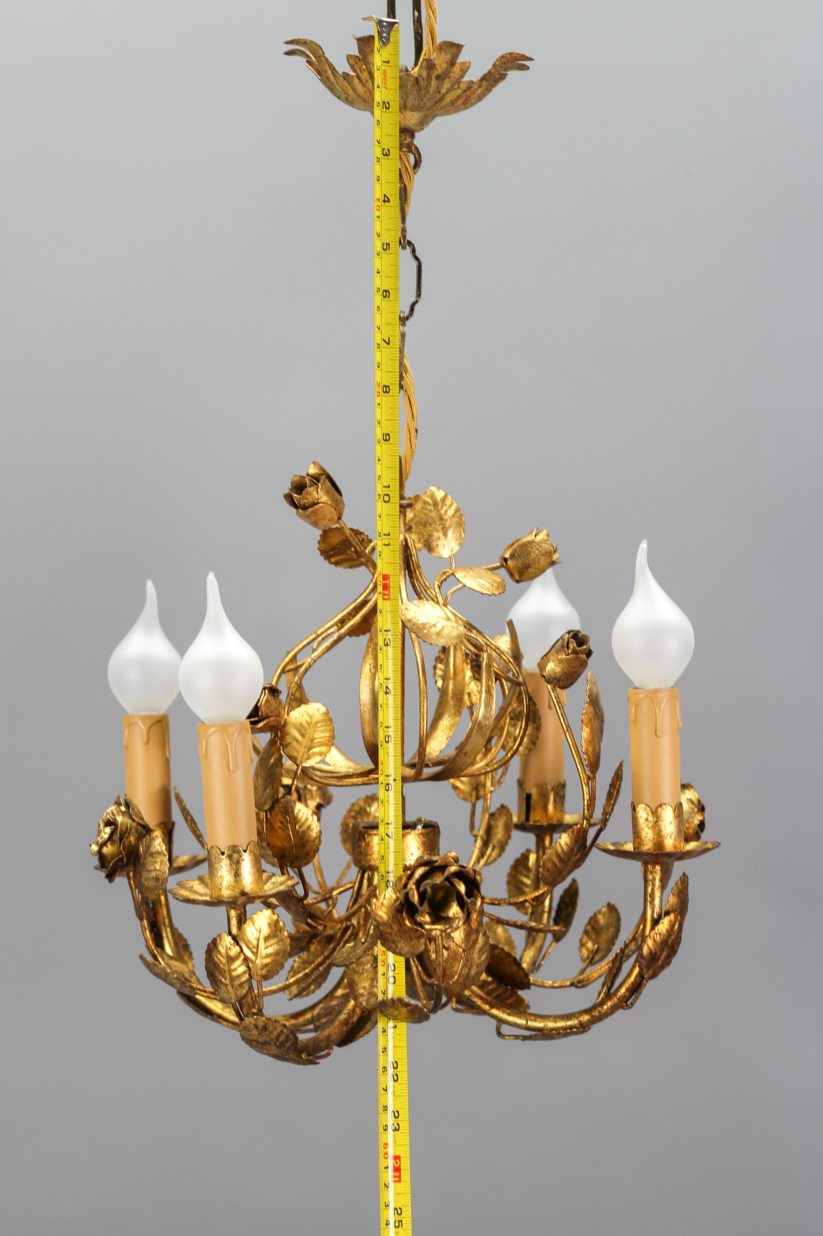 Italian Hollywood Regency Style Gilt Metal Four-Light Floral Chandelier For Sale 11