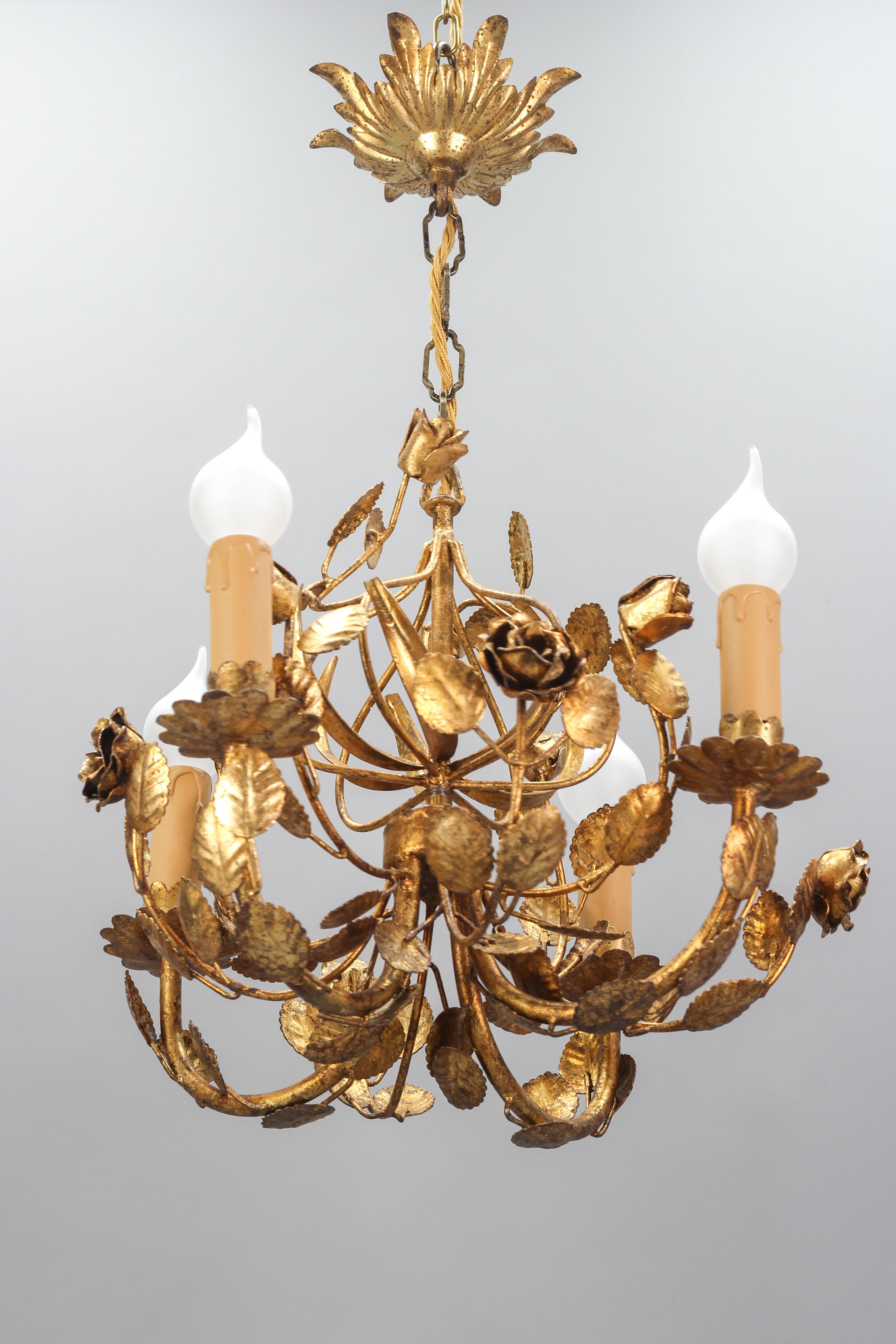 Late 20th Century Italian Hollywood Regency Style Gilt Metal Four-Light Floral Chandelier For Sale