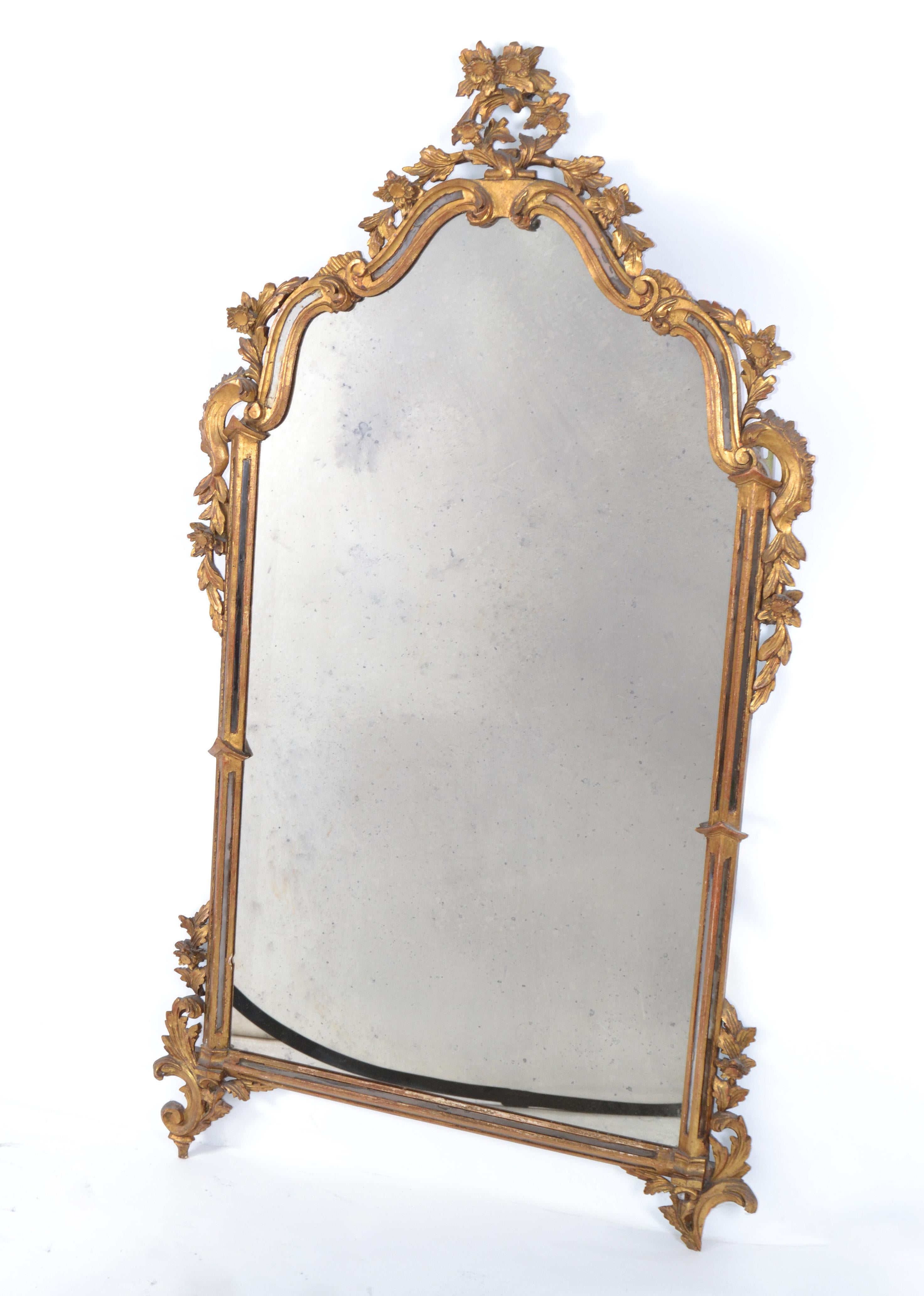 Baroque Italian Florentine Hand Carved Giltwood and Antique Mirrored Glass Wall Mirror