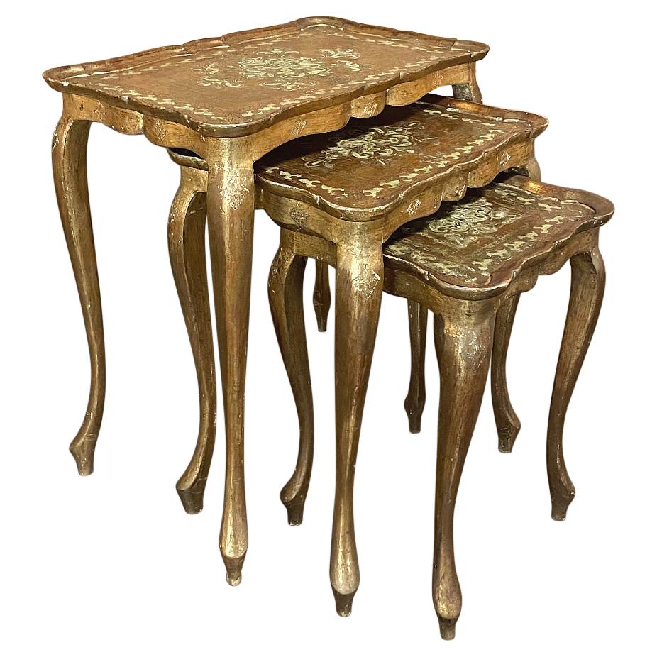 Florentine Style Paint Decorated Nesting Tables For Sale at 1stDibs