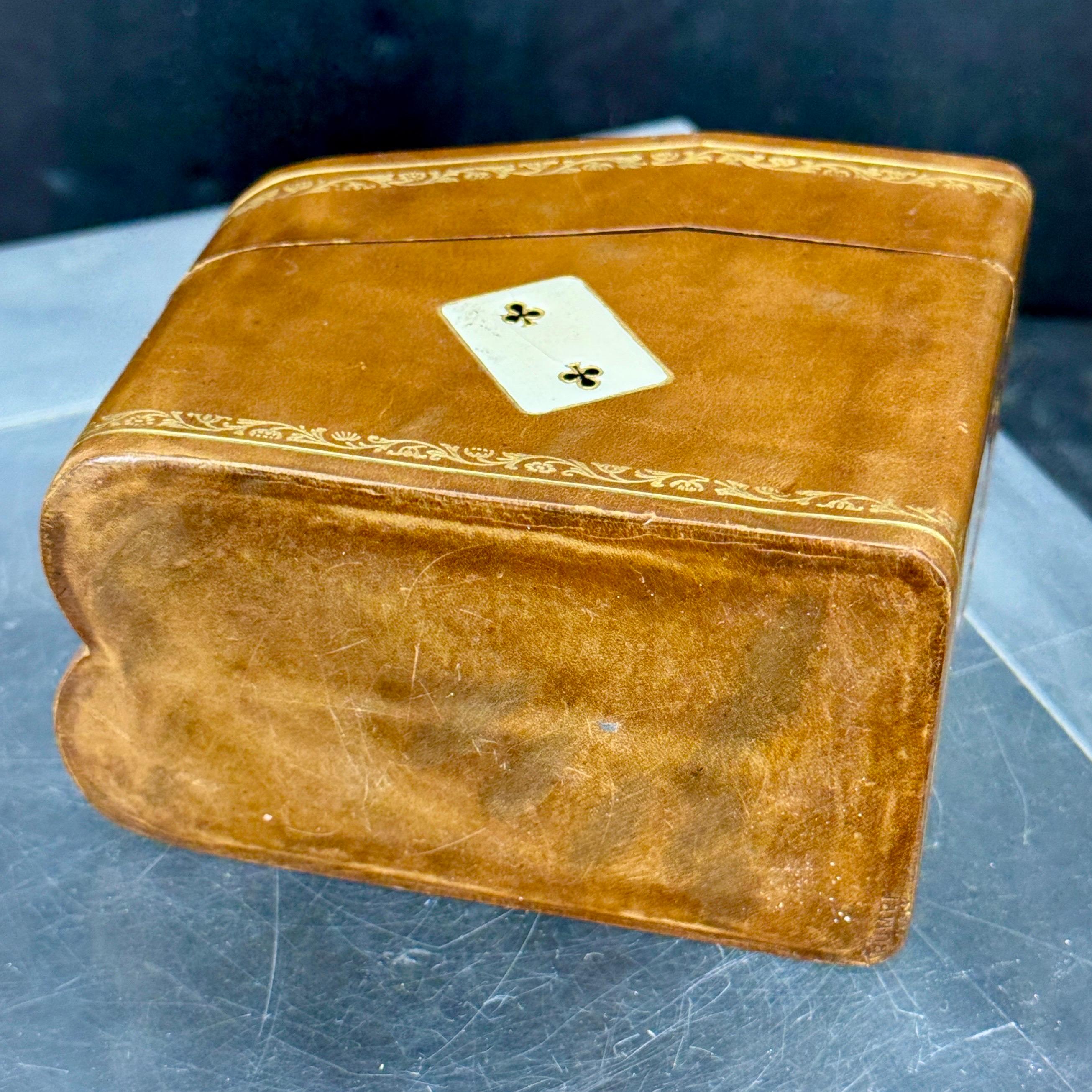 Scatola porta carte di credito in pelle italiana Florentine di metà secolo in vendita 1