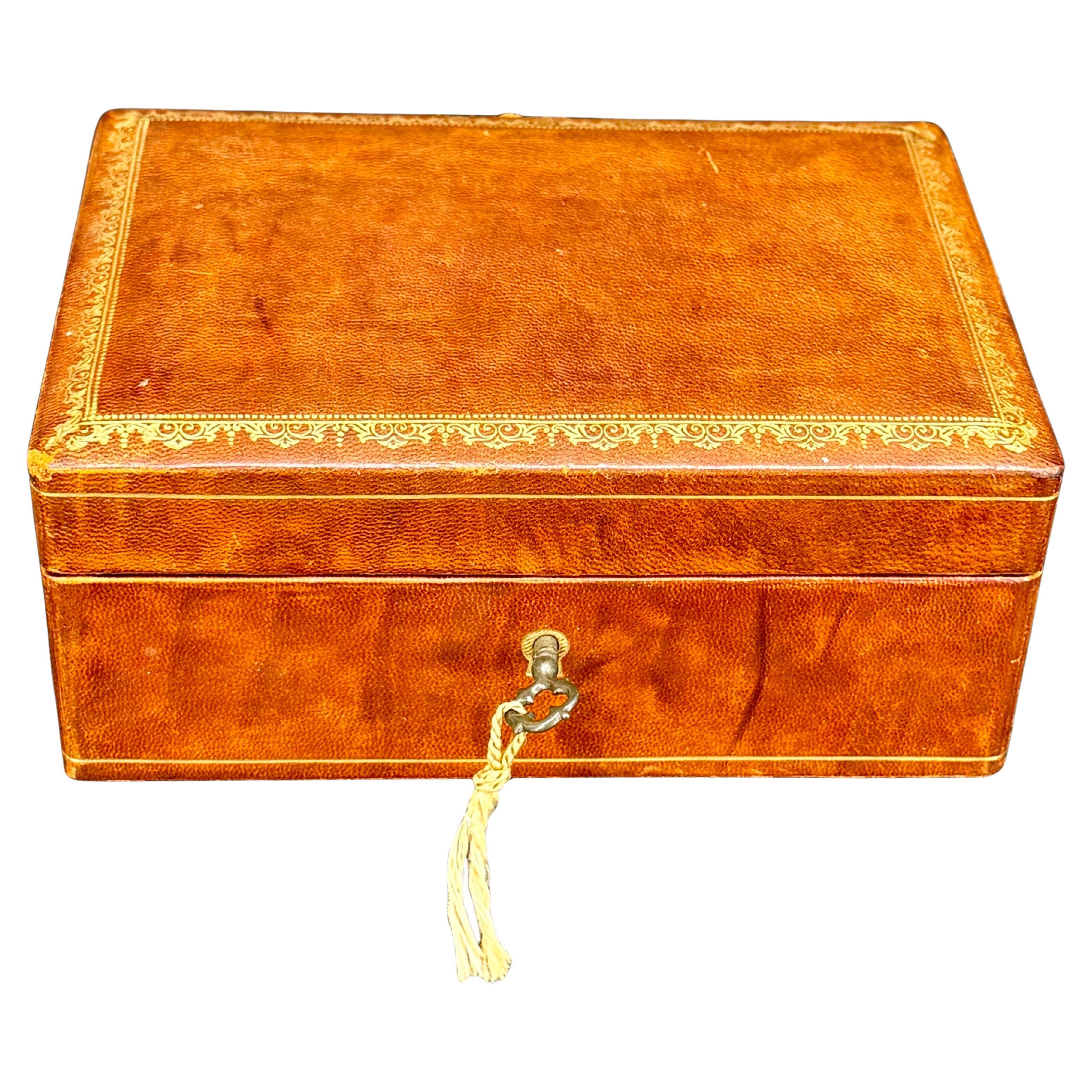 Italian Florentine Rectangular Gold Embossed Leather Box with Lock and Key For Sale