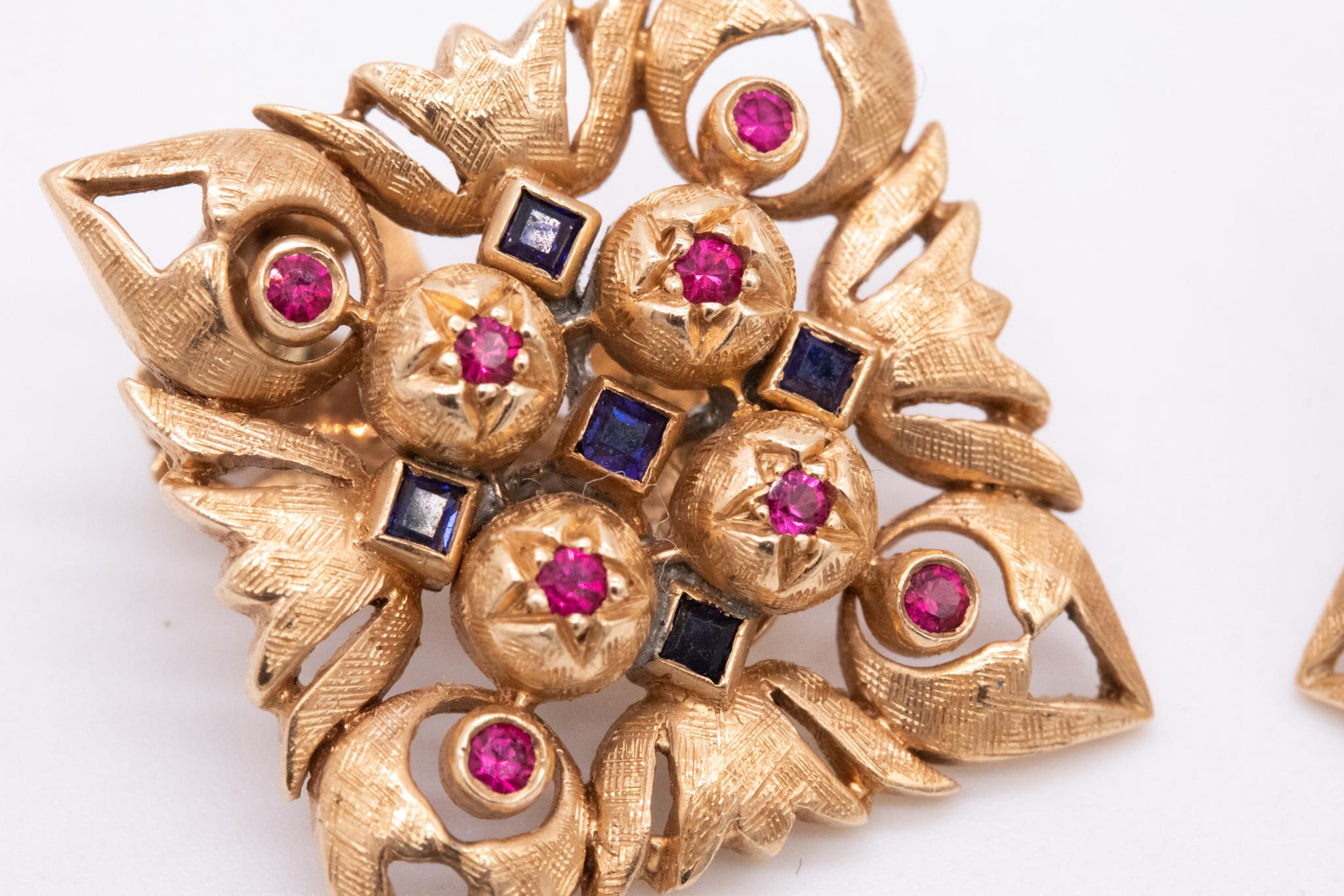 Women's Italian Florentine Renaissance Clips Earrings 18Kt Yellow Gold Ruby & Sapphires For Sale