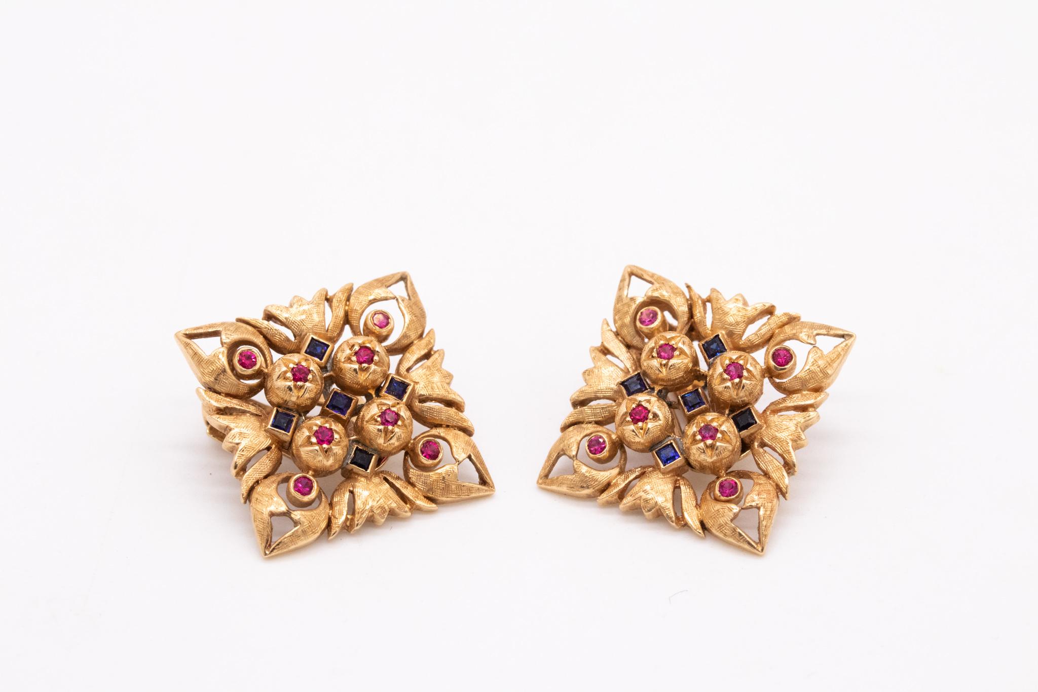 Italian Florentine Renaissance Clips Earrings 18Kt Yellow Gold Ruby & Sapphires For Sale 2