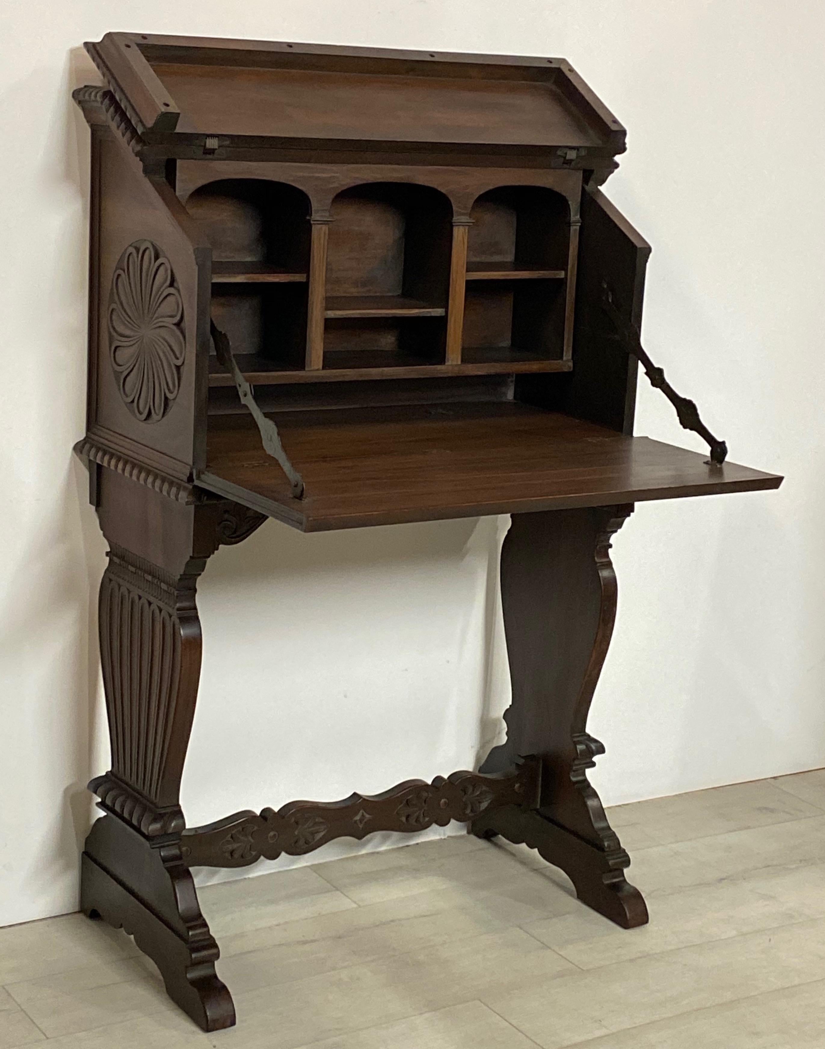 Renaissance Italian Florentine Style Walnut Podium Desk, circa 1920