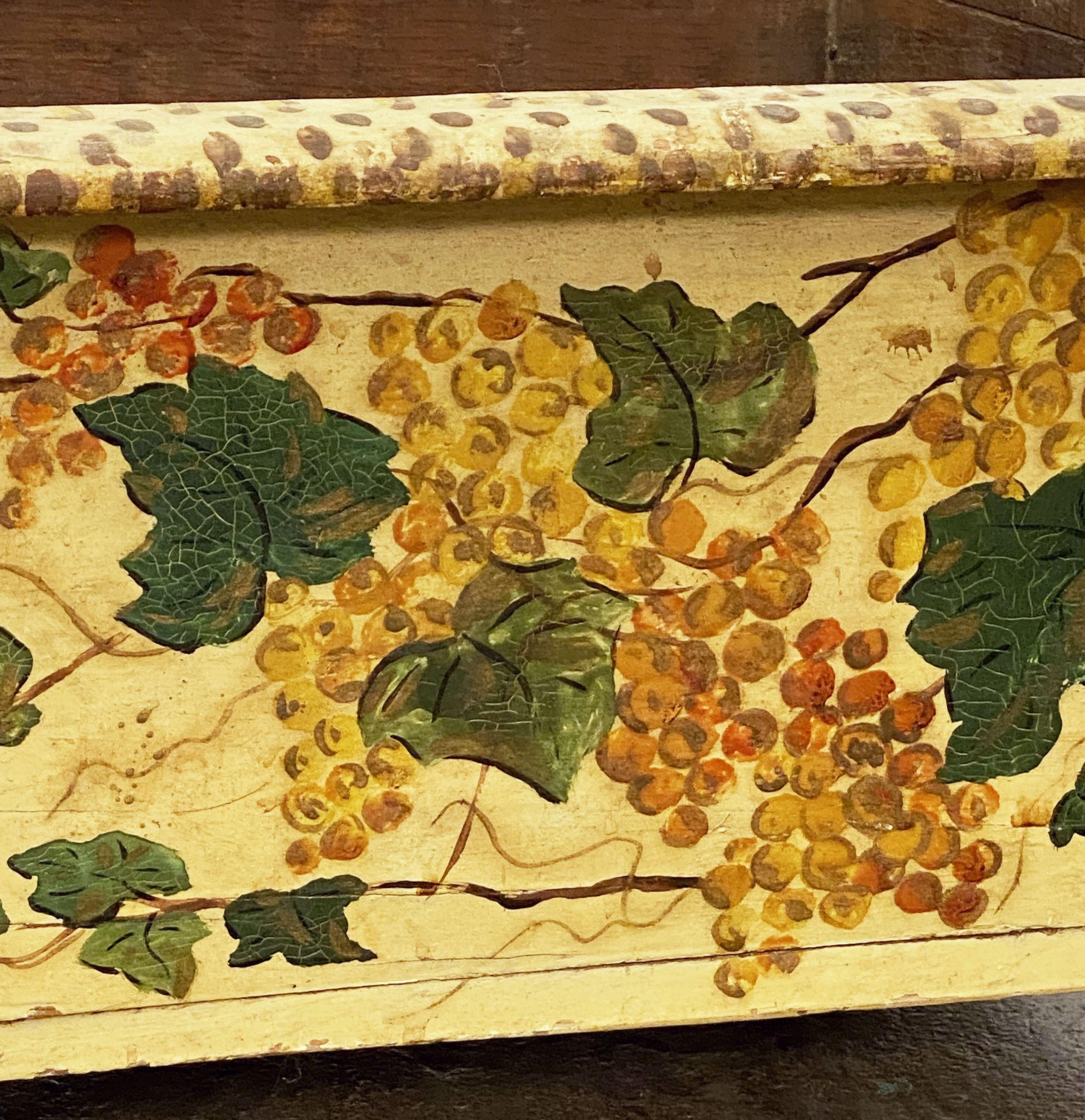 Italienische Blumenbox oder Pflanzgefäß aus bemaltem Holz aus dem 19. Jahrhundert (Handbemalt) im Angebot