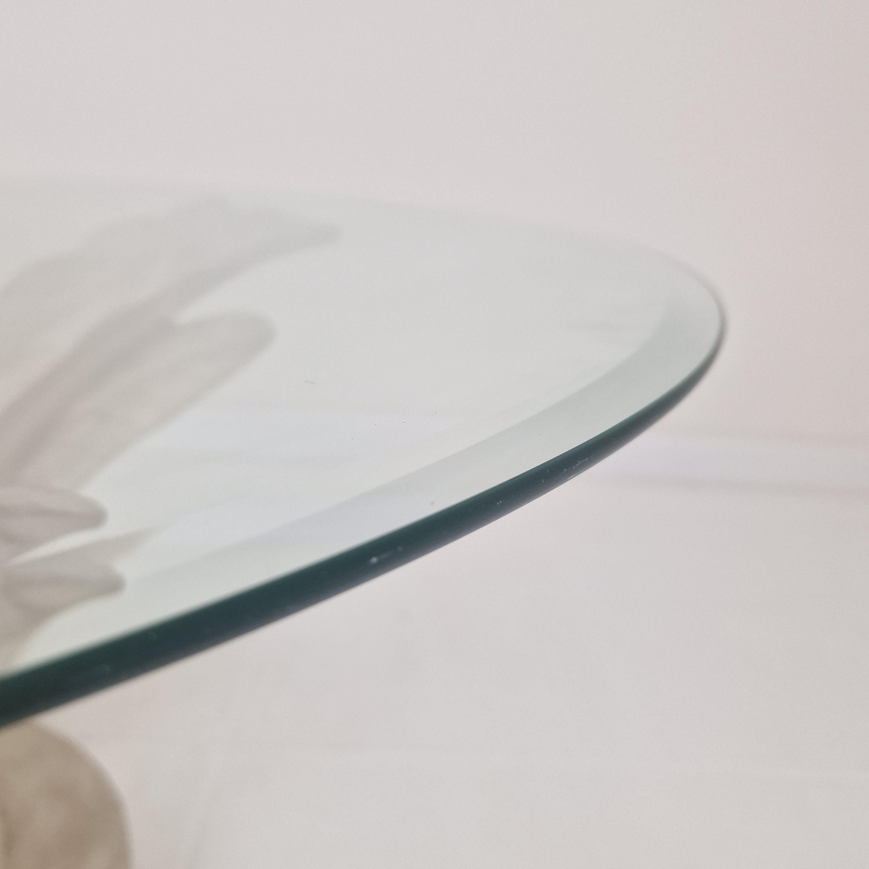 Table basse italienne Flowerer en plâtre avec plaque ronde taillée en facettes, 1970 en vente 3