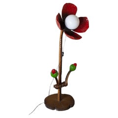 Lampe fleur italienne en bois laqué années 1960.