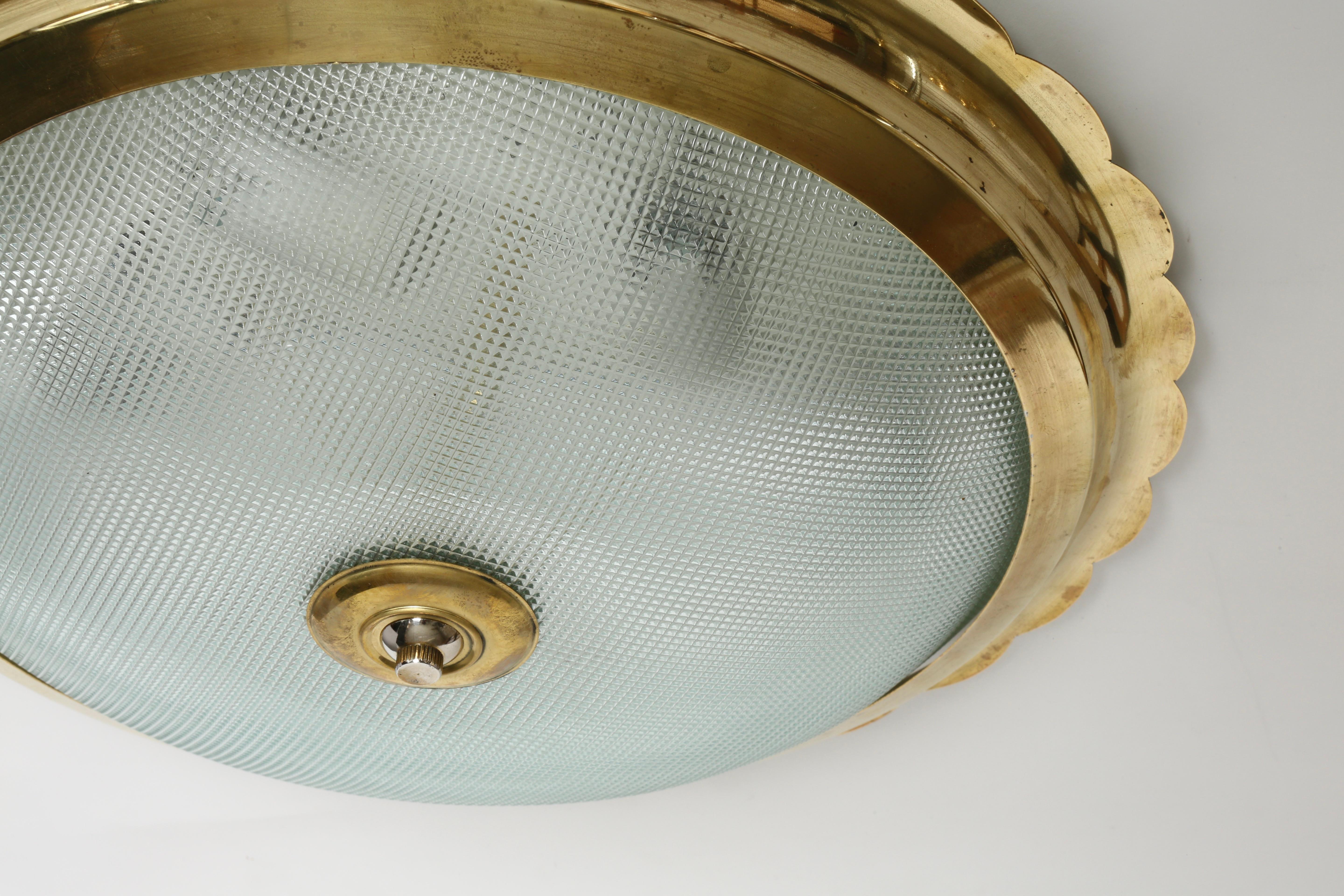 Italian Flush Mount Ceiling Light Large, circa 1960s In Good Condition In Brooklyn, NY