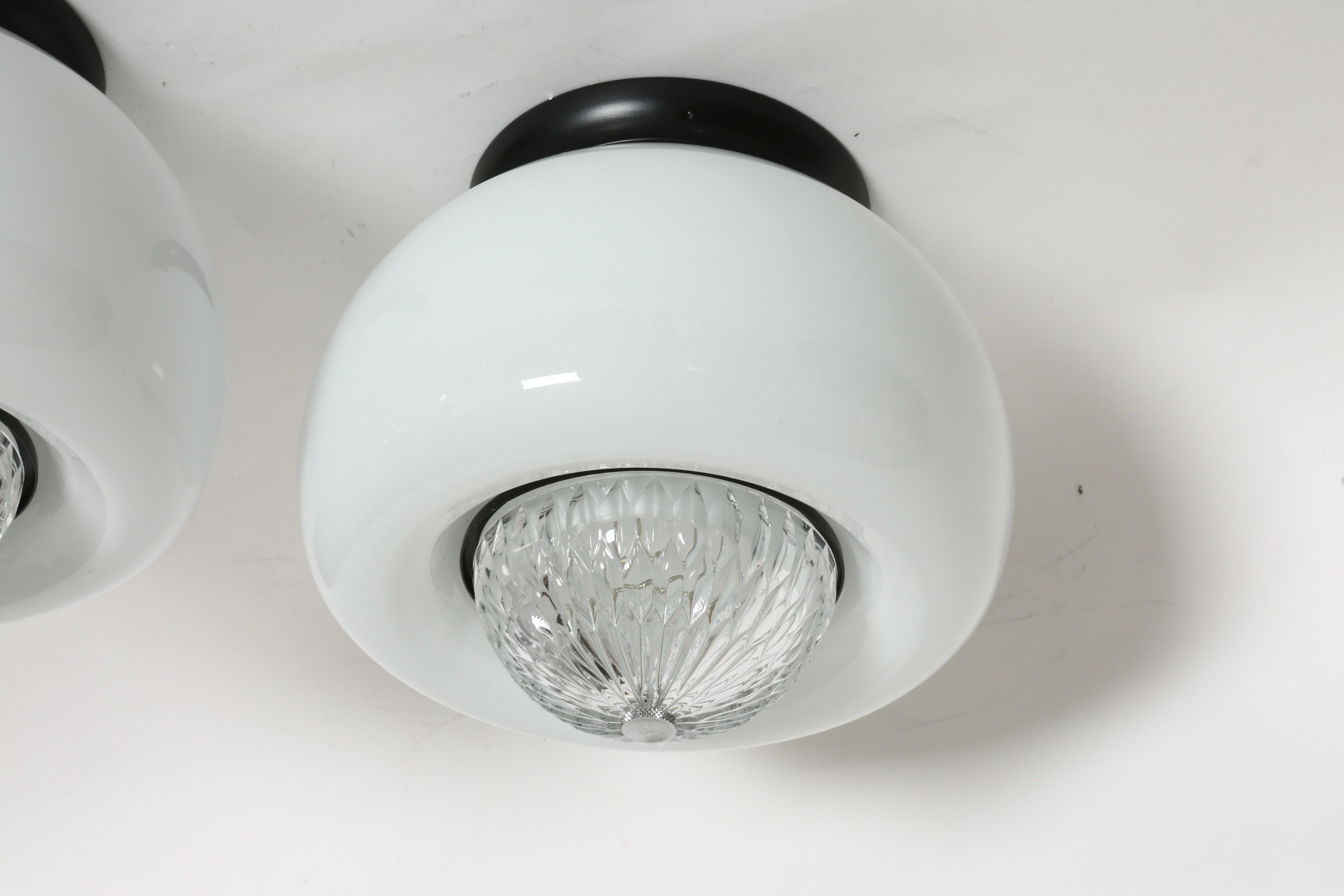Italian flush mount ceiling lights, set of 2 Italy circa 1960s (Metall) im Angebot