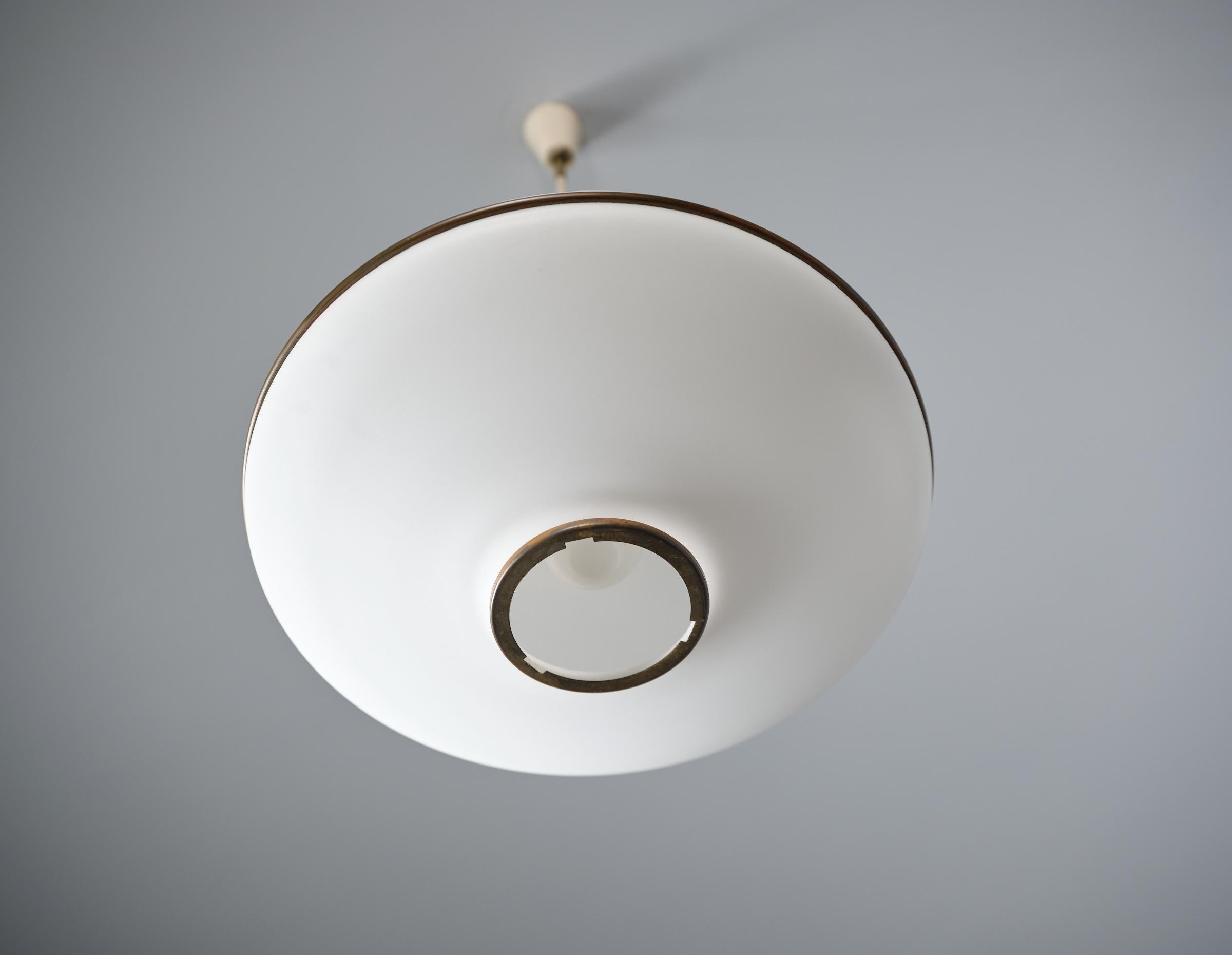 Italian Flying Saucer Pendant Lamp - Vintage 1950s Modernist Ceiling Light For Sale 2