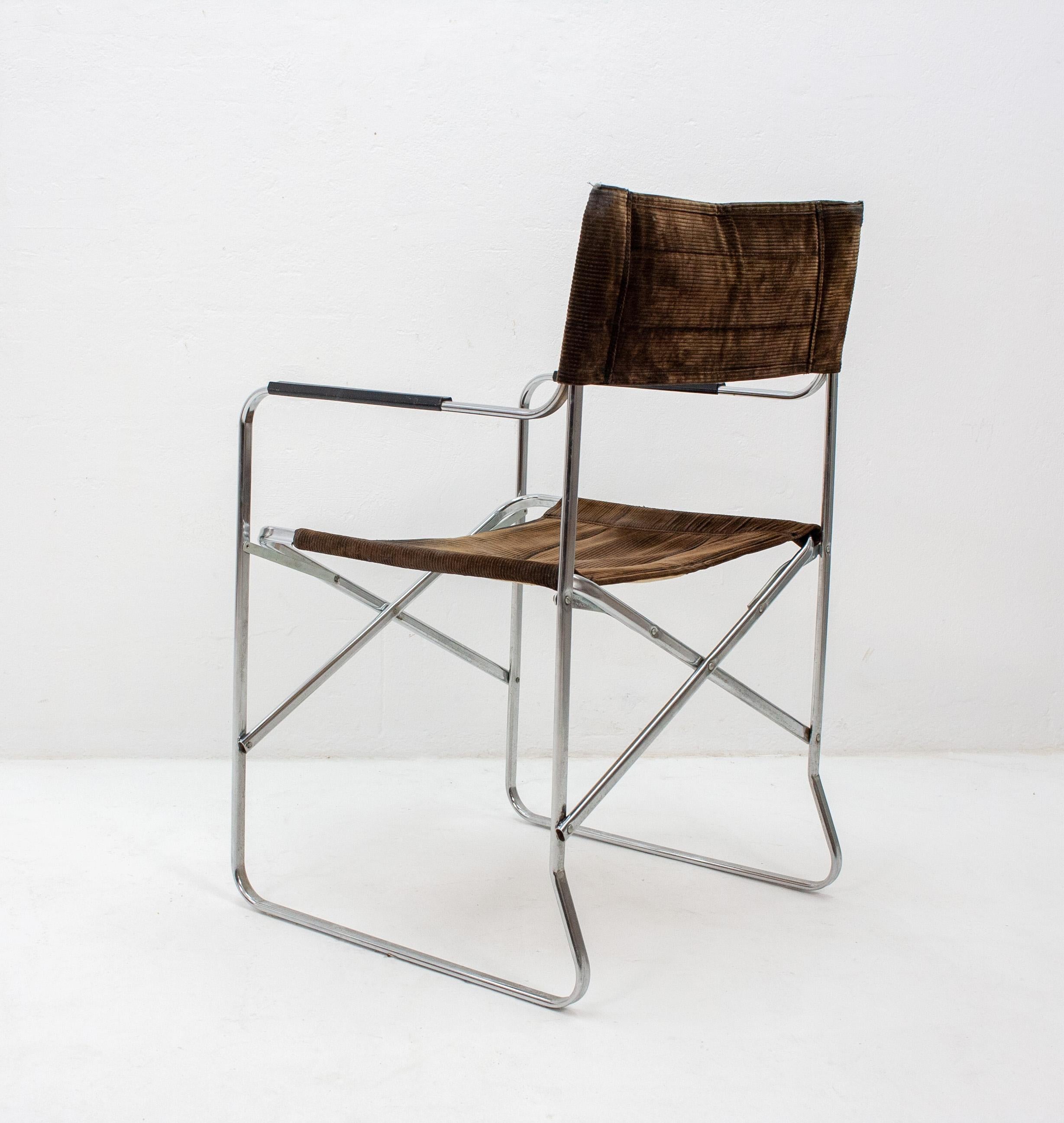 Italian Folding Chair in the Style of Gae Aulenti's 'April' Chair For Sale 1