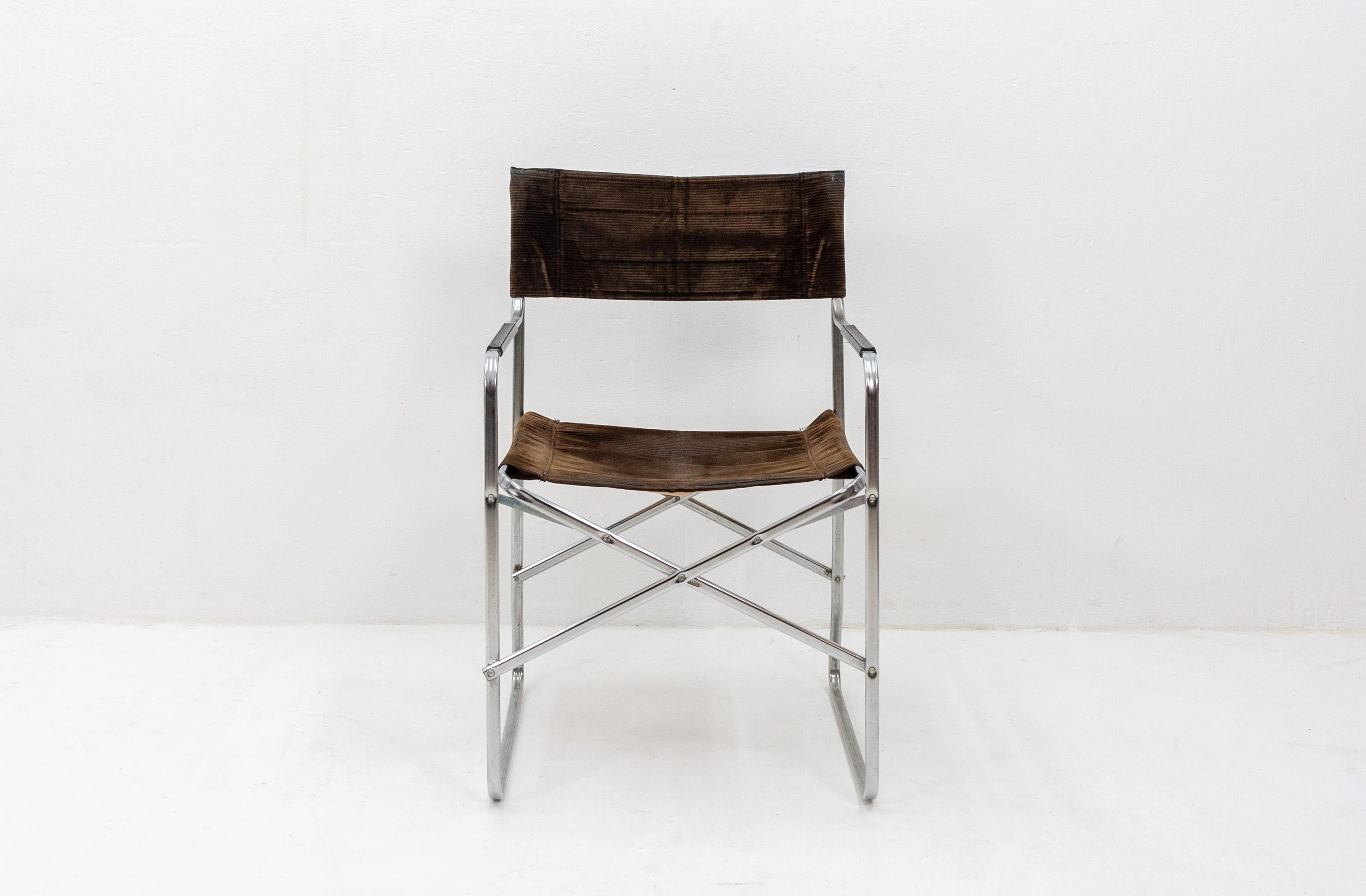 Folding chair upholstered in brown corduroy inspired by Gae Aulenti's 'April' design. Made in Italy, 1960s.