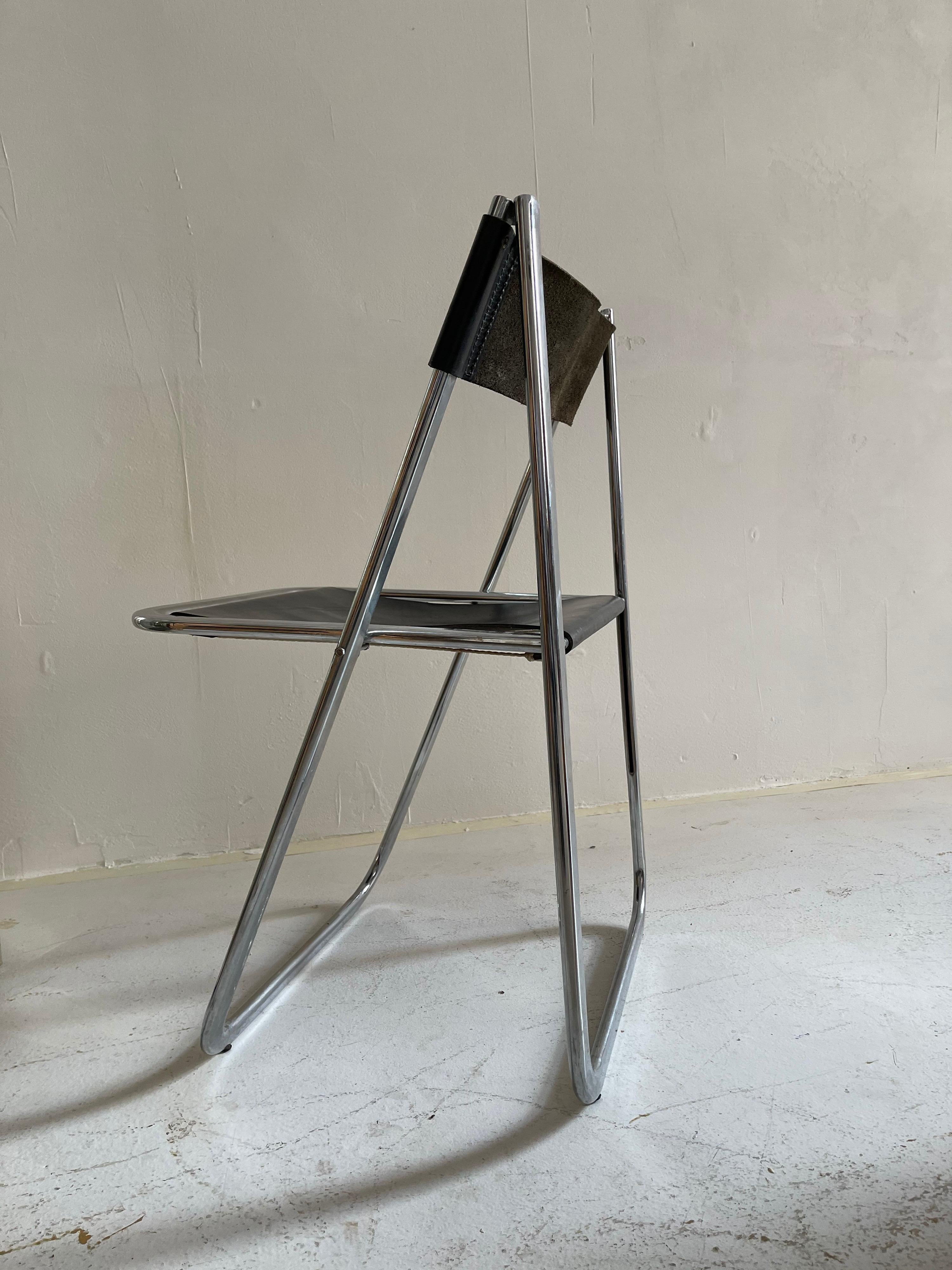 Metal Italian Folding Chrome Chair, Italy, 1970s For Sale