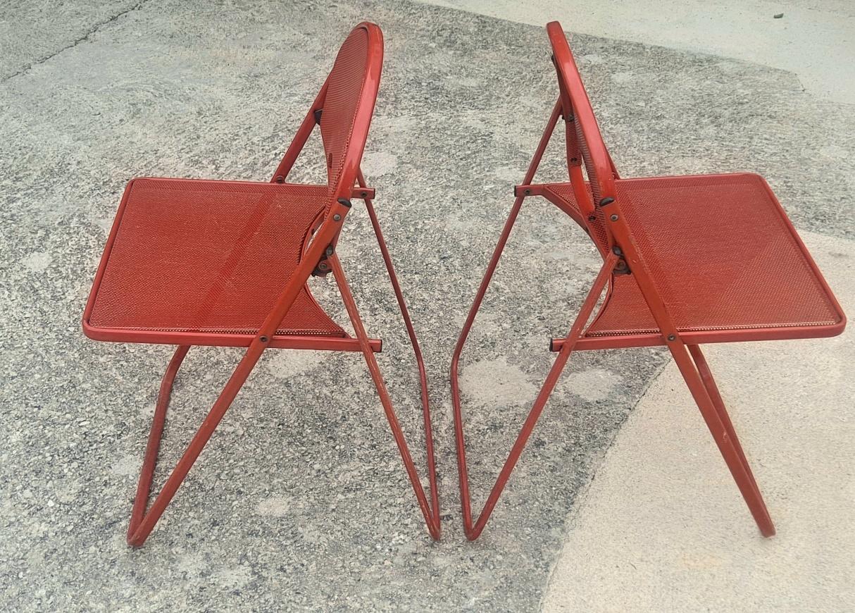 Italian Folding Metal Set of Four chairs by Fly Line In Good Condition For Sale In Los Angeles, CA