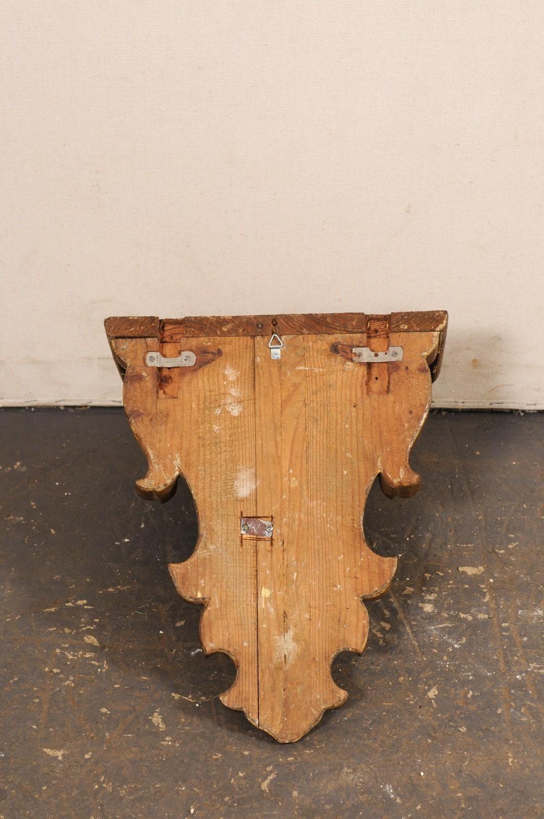 Italienische, foliengeschnitzte Konsole, kleines Regal im Angebot 4