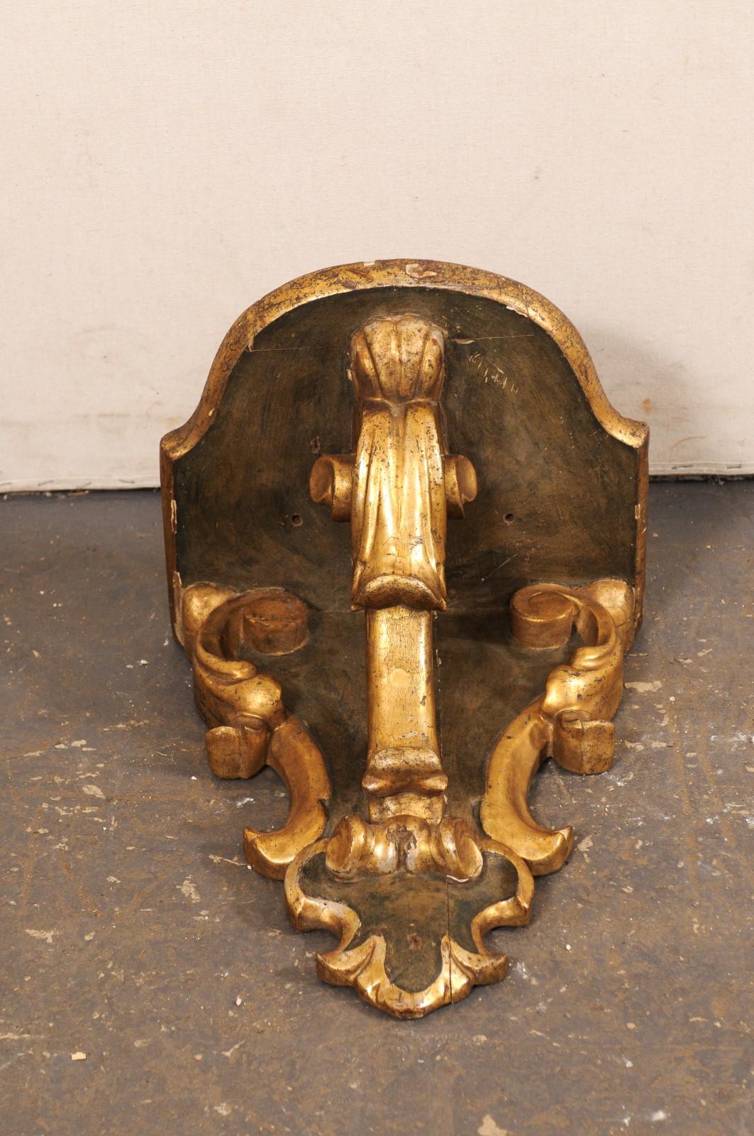 Italienische, foliengeschnitzte Konsole, kleines Regal im Angebot 3