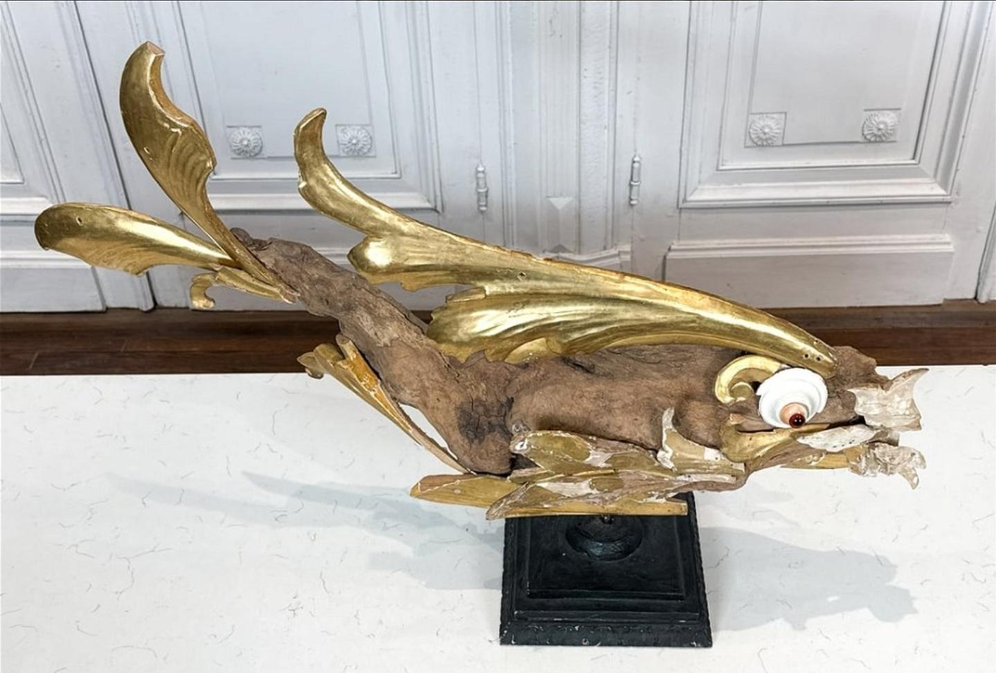 Italienische Volkskunst-Fischskulptur aus dem 18.-19. Jahrhundert, Fragmente, gefundene Objekte im Angebot 1
