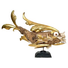 Sculpture de poissons d'art populaire italien du 18e/19e siècle fragments trouvés