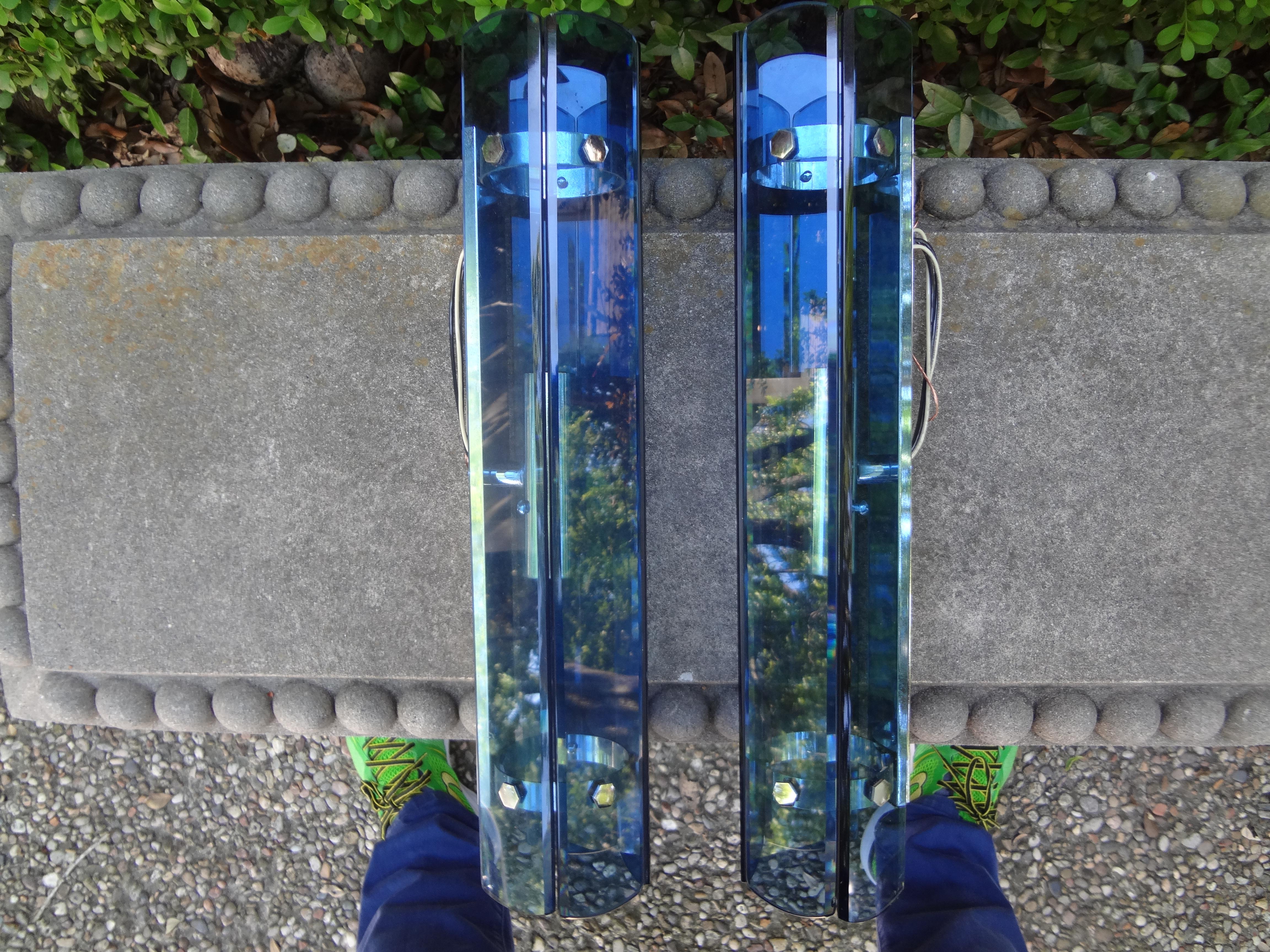 Italian Fontana Arte Inspired Quadrilateral Blue Glass Sconces 9