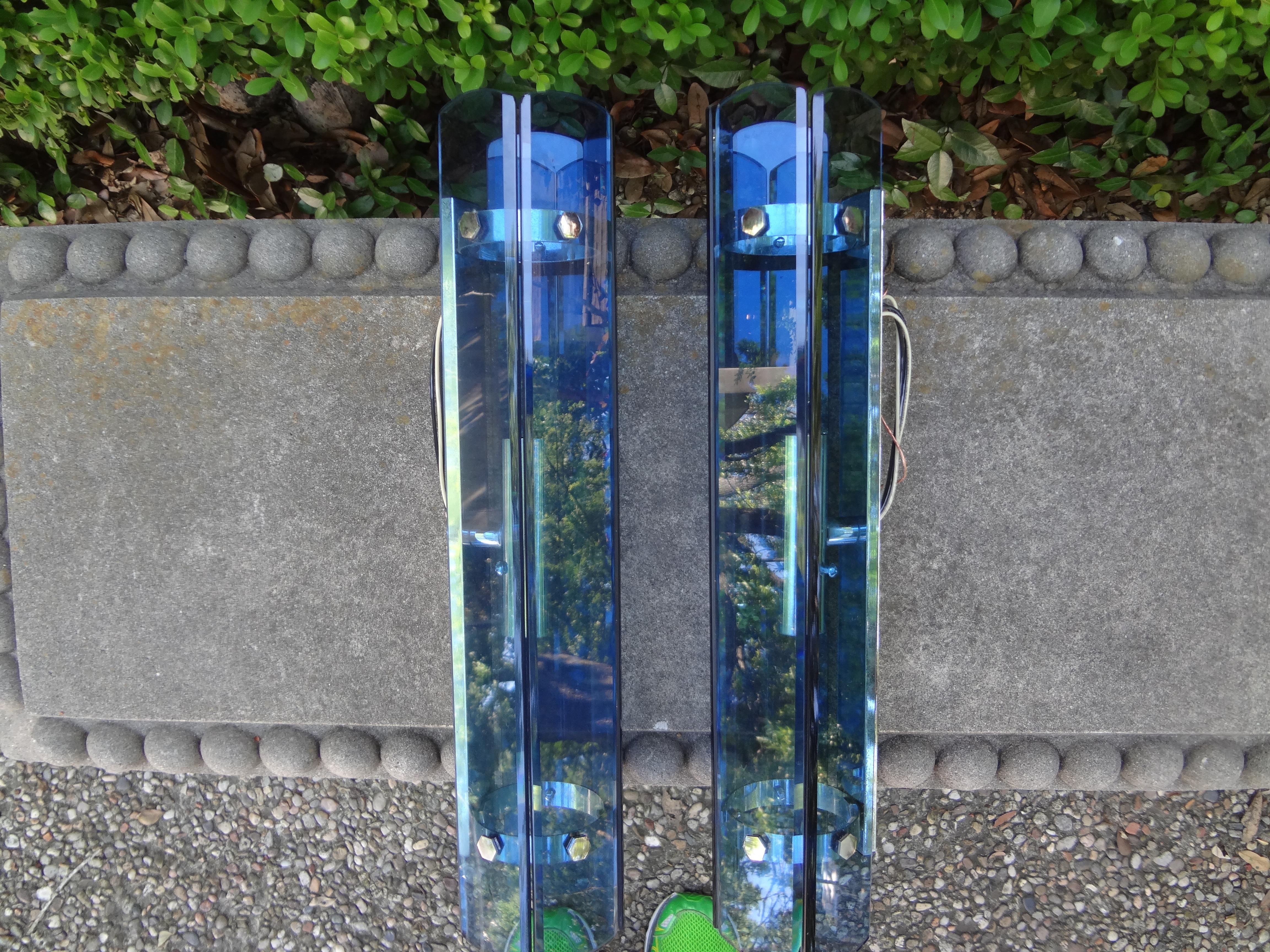 Italian Fontana Arte Inspired Quadrilateral Blue Glass Sconces In Good Condition In Houston, TX
