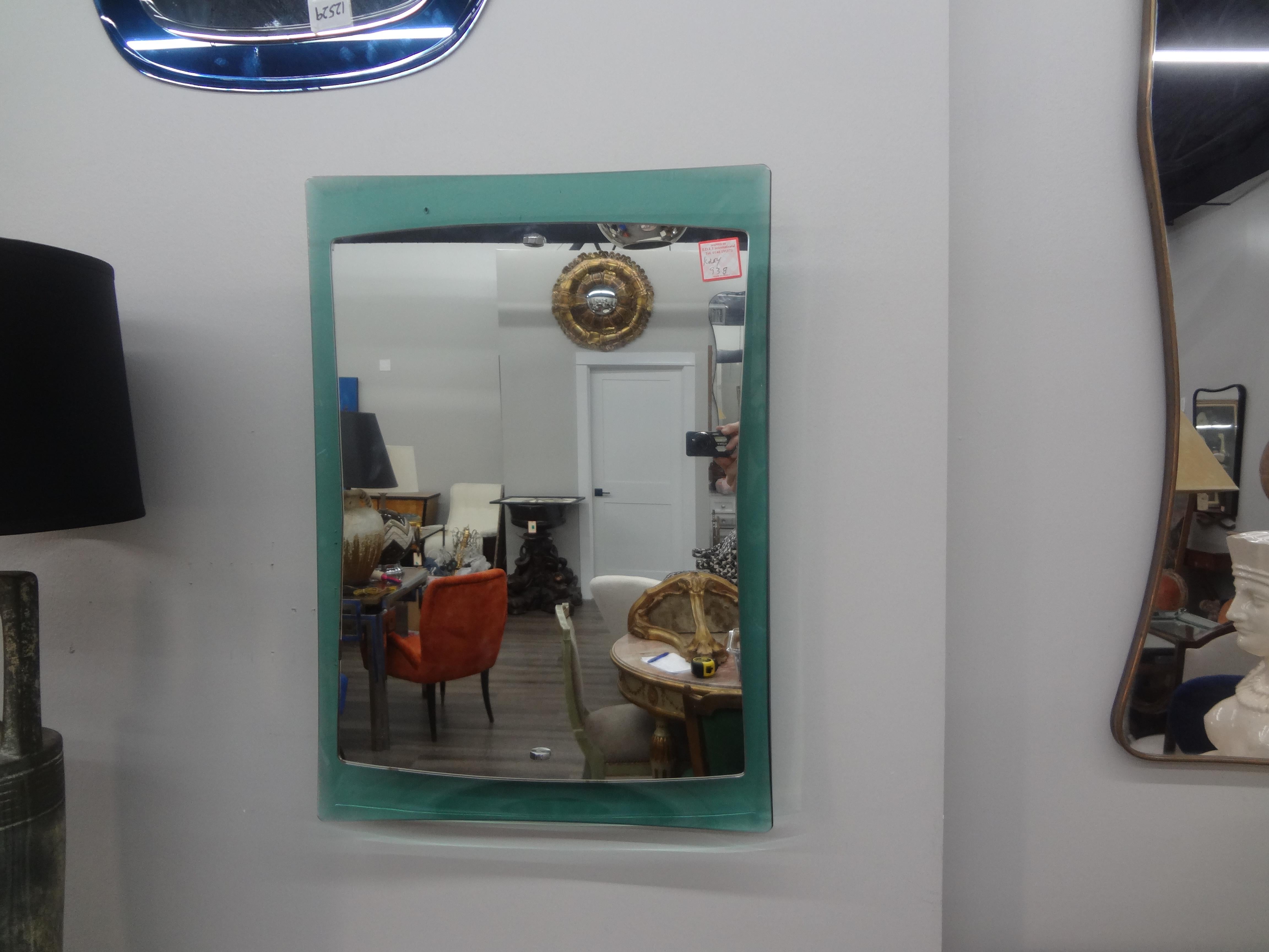 Miroir italien en verre incurvé de style Fontana Arte en vente 2