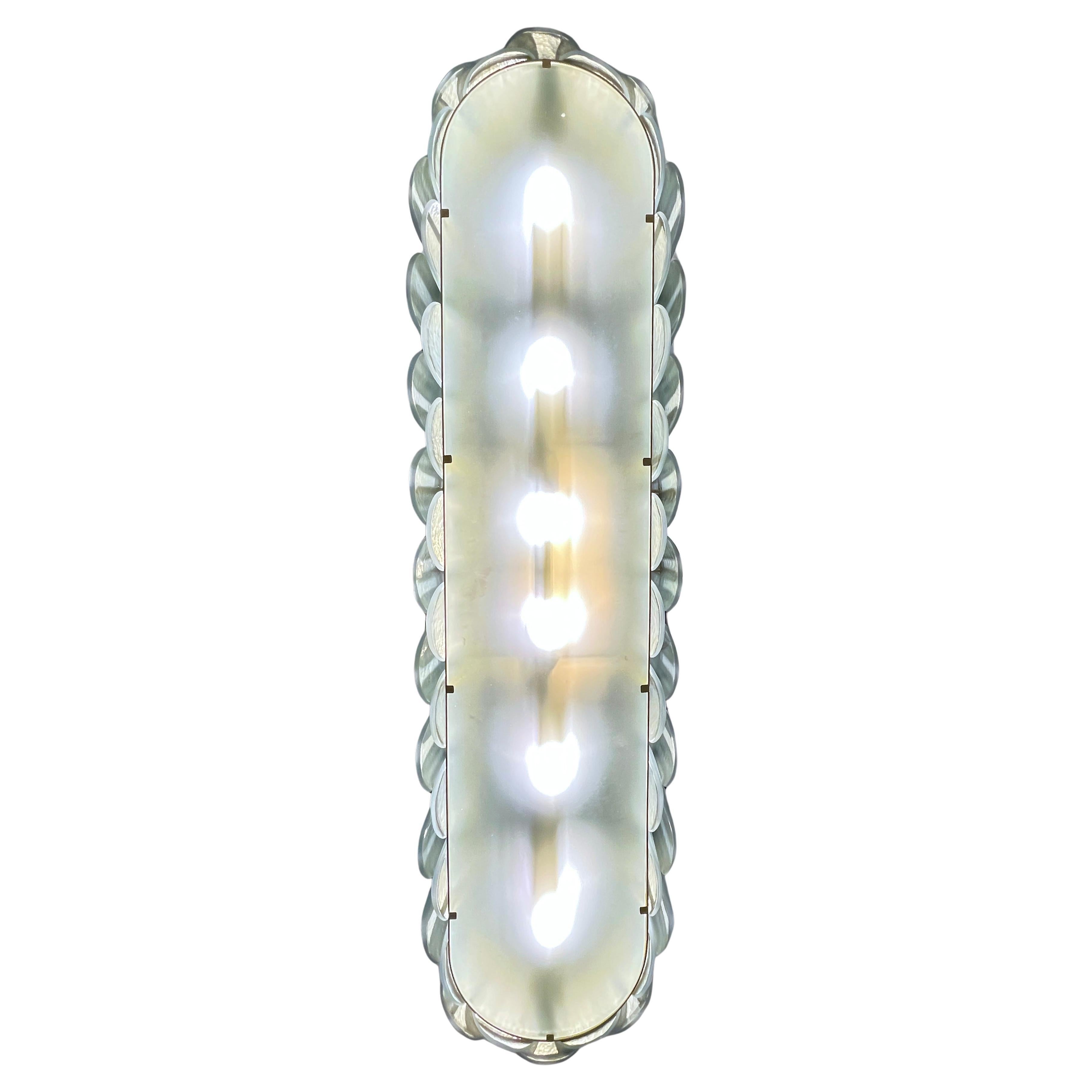 Lampadario ovale in ottone in stile Fontana Arte, perlato, blu acqua e vetro di Murano in vendita 5