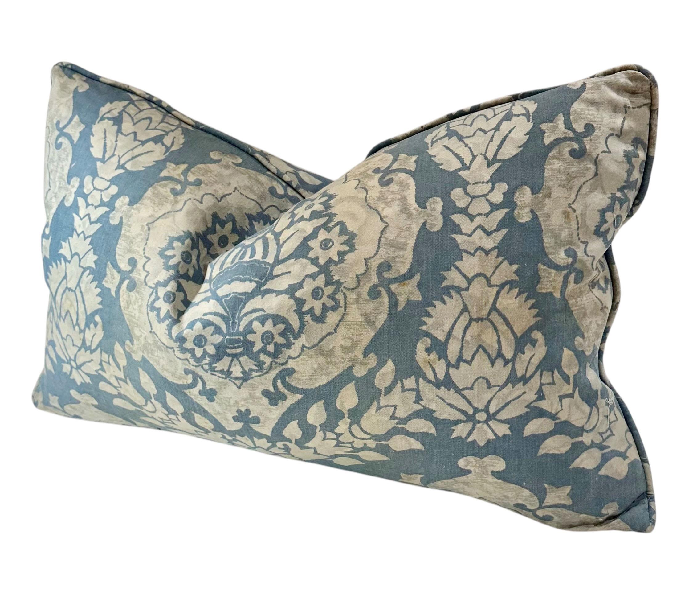 Mid-20th Century Italian Fortuny Vintage Pillow For Sale