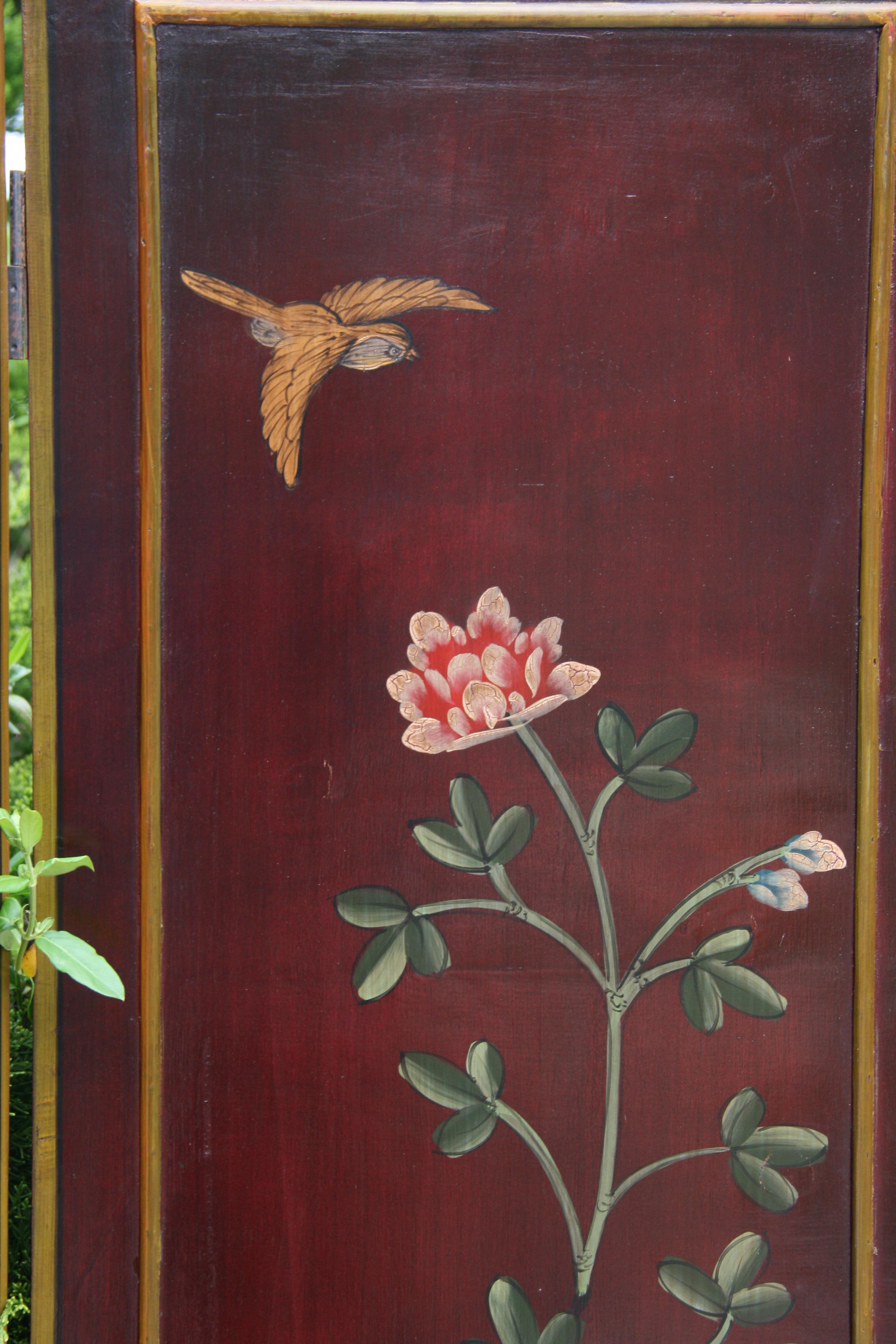 Séparation de pièce/crédence italienne à quatre panneaux en forme de fleurs et d'oiseaux en vente 11