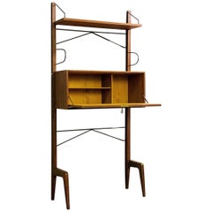 Italian Free Standing Shelving Unit