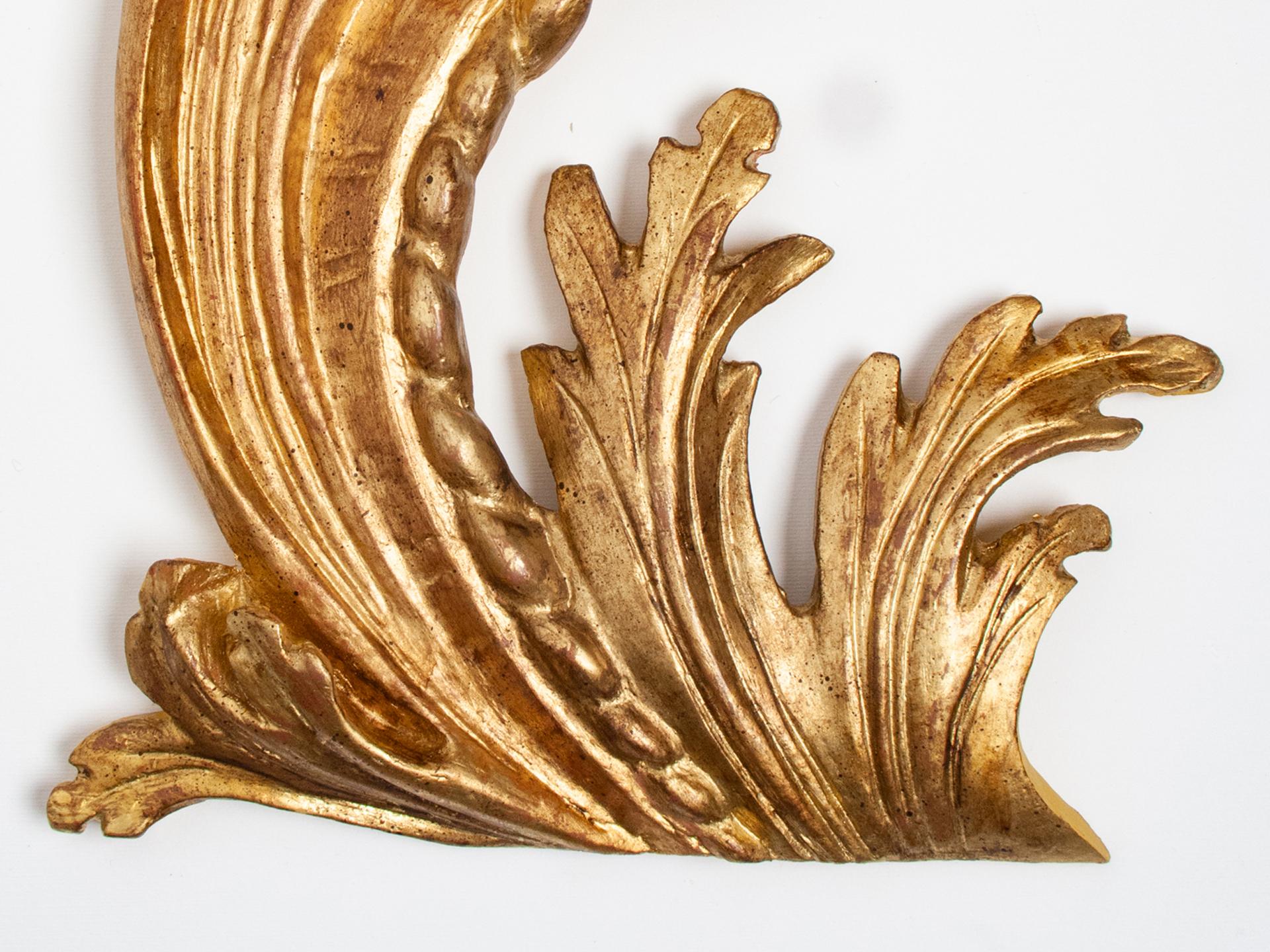 Baroque Revival Italian Frieze in Hand-Carved and Gilded Wood For Sale