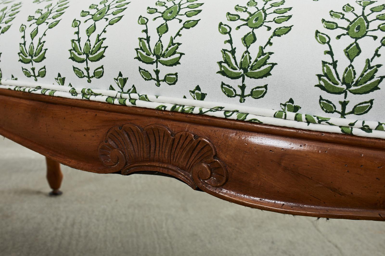 Italian Fruitwood Venetian Style Carved Canape Bench For Sale 7