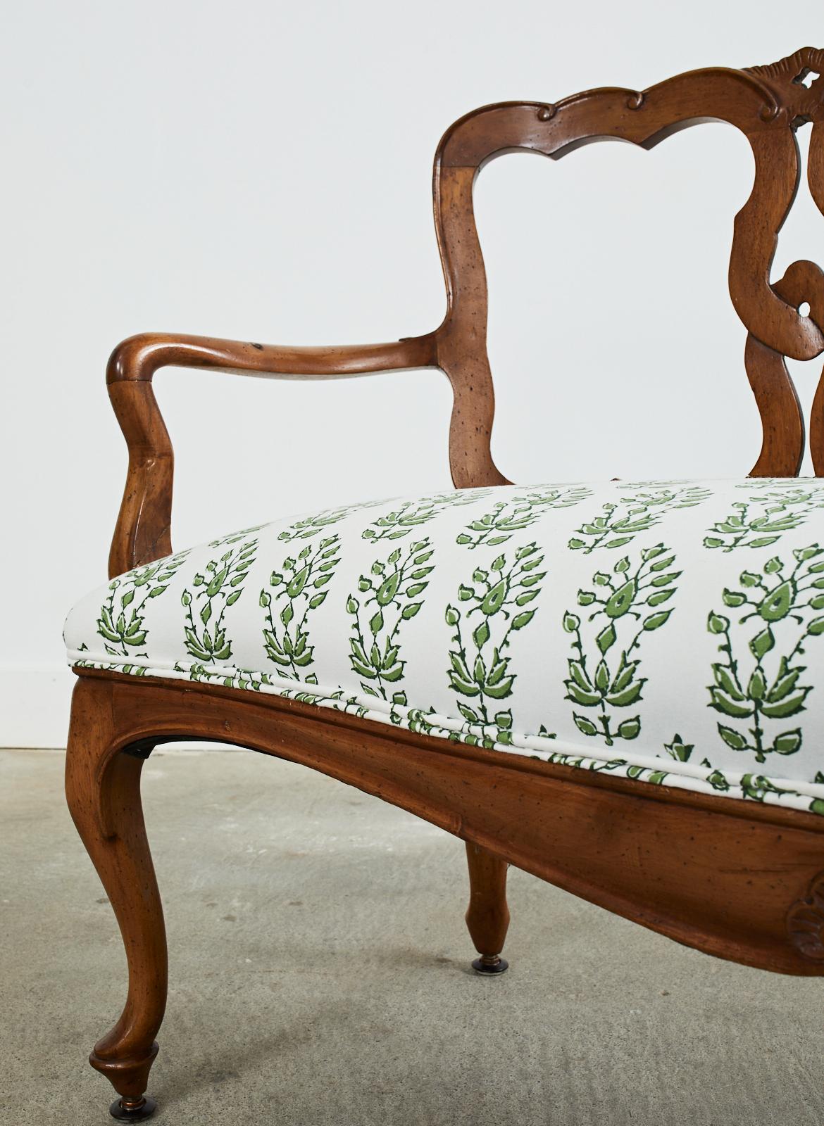 Italian Fruitwood Venetian Style Carved Canape Bench 8