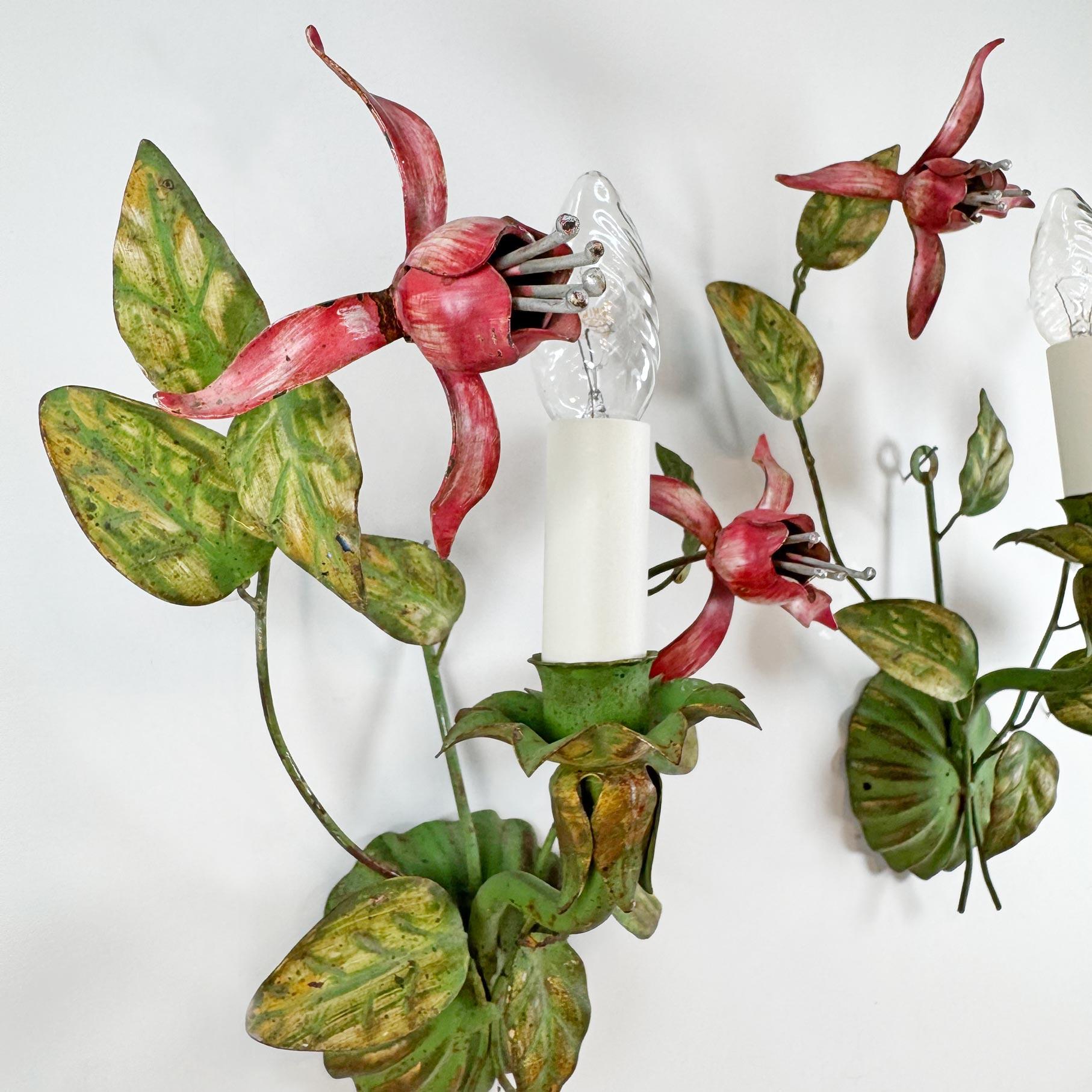Italienische Fuchsia-Blumen-Wandleuchter im Angebot 6
