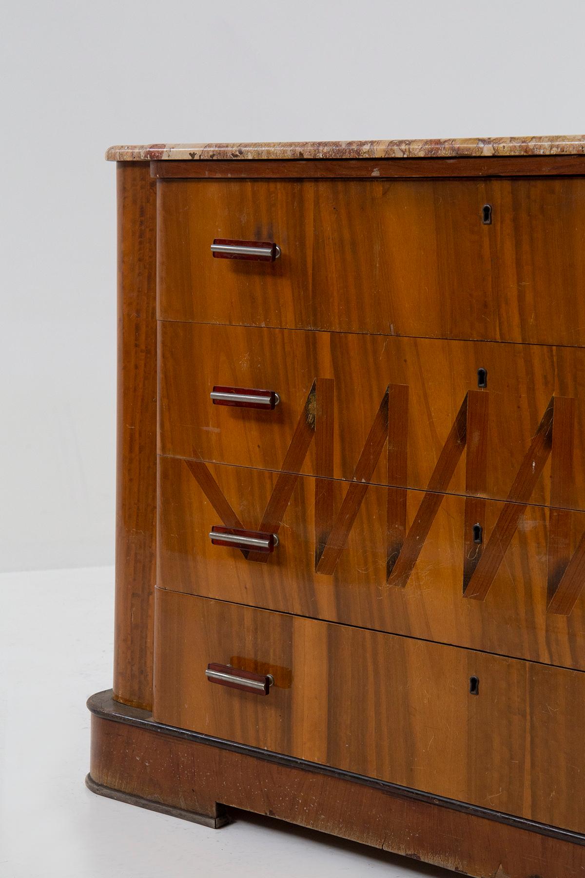 Italian Futurist chest of drawers in marble and wood, with iconographic inlay For Sale 1