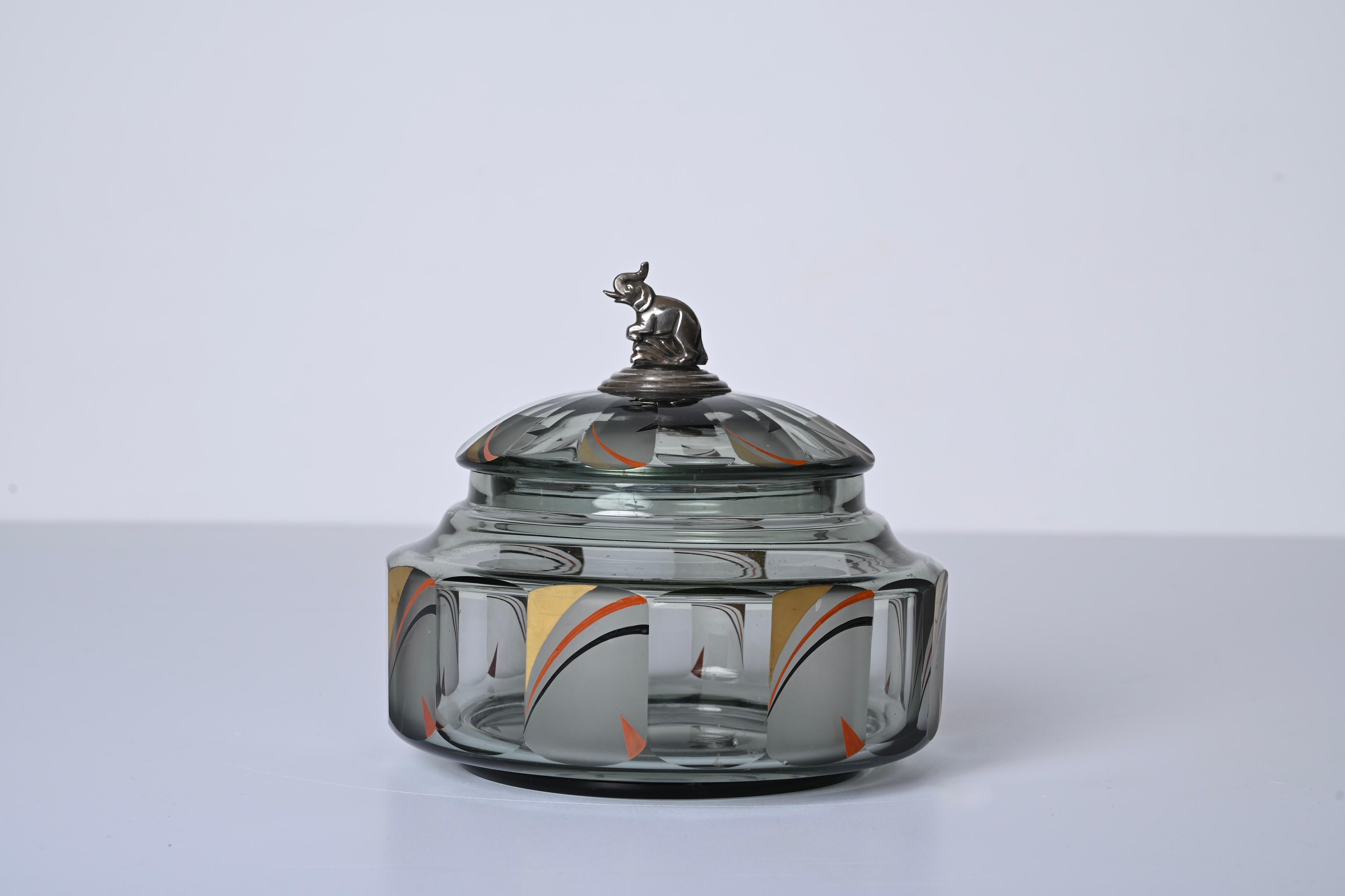 Italian Futurist Crystal Enameled Box with Silver Sculpture, Italy, 1933 For Sale 1