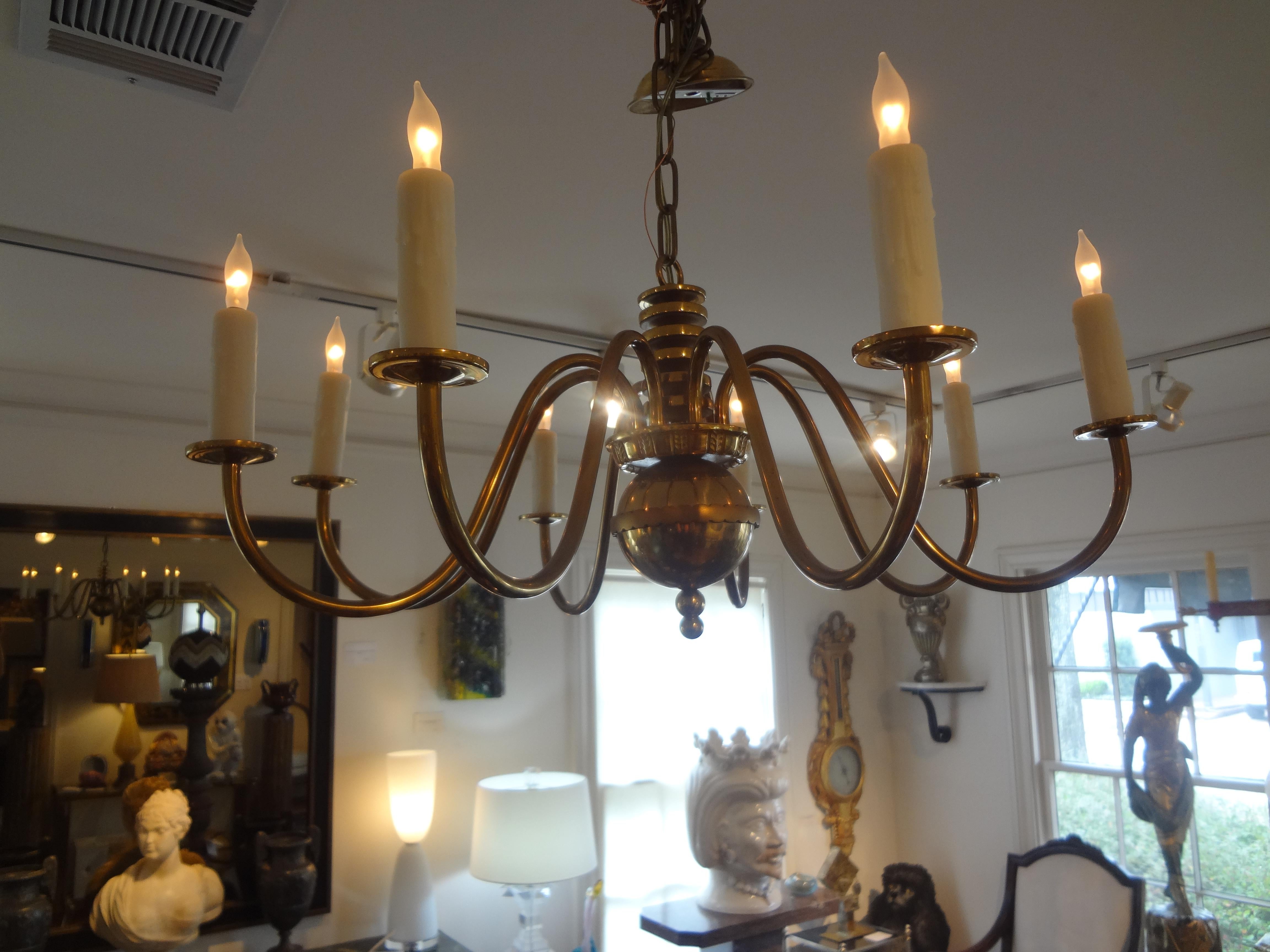 Lampadario italiano in ottone in stile metà secolo moderno di Gaetano Sciolari in vendita 3