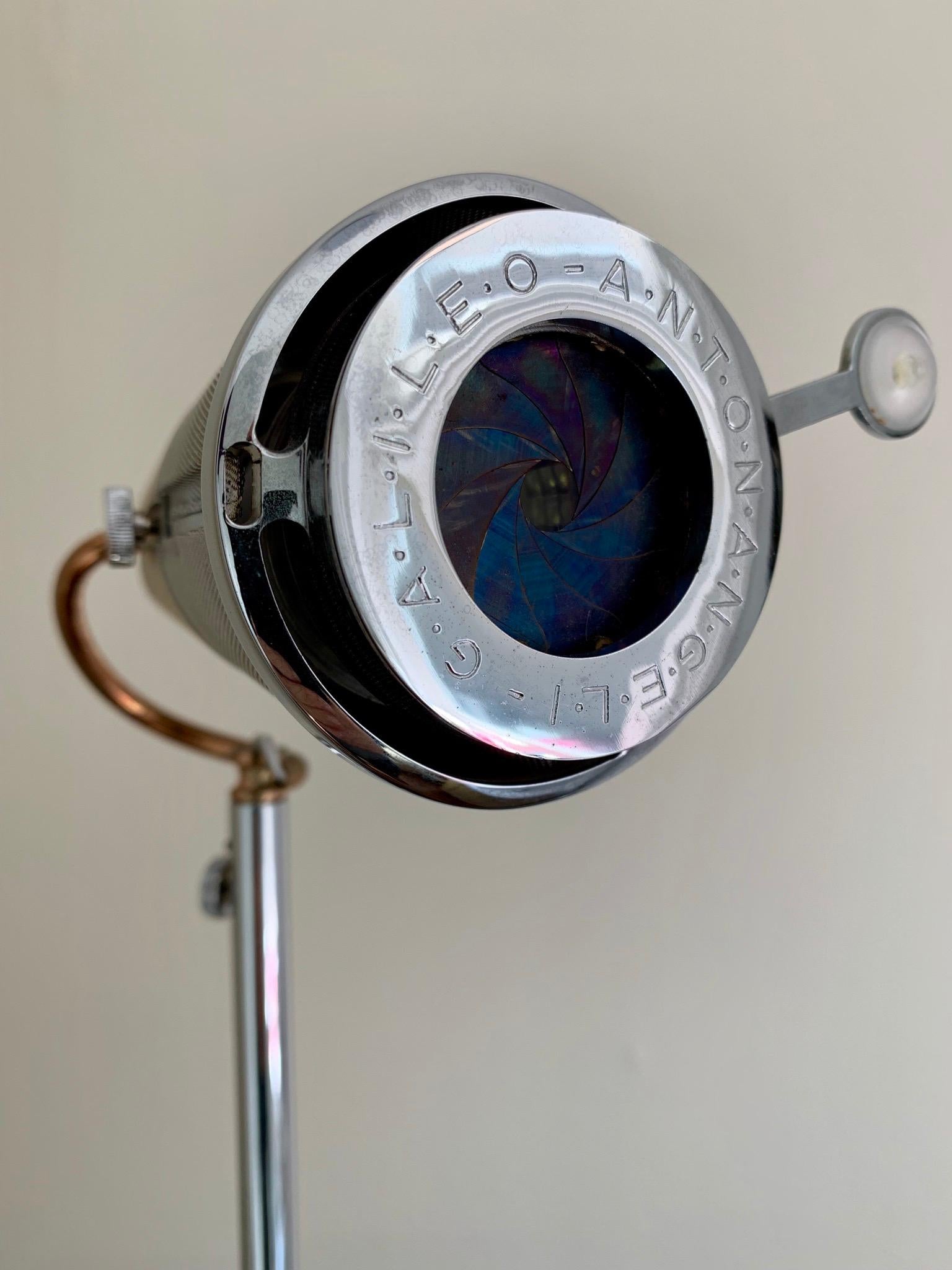 Metallo Lampada italiana Galileo Sistema di Arturo Silva per Antonangeli, Milano, anni '80 in vendita
