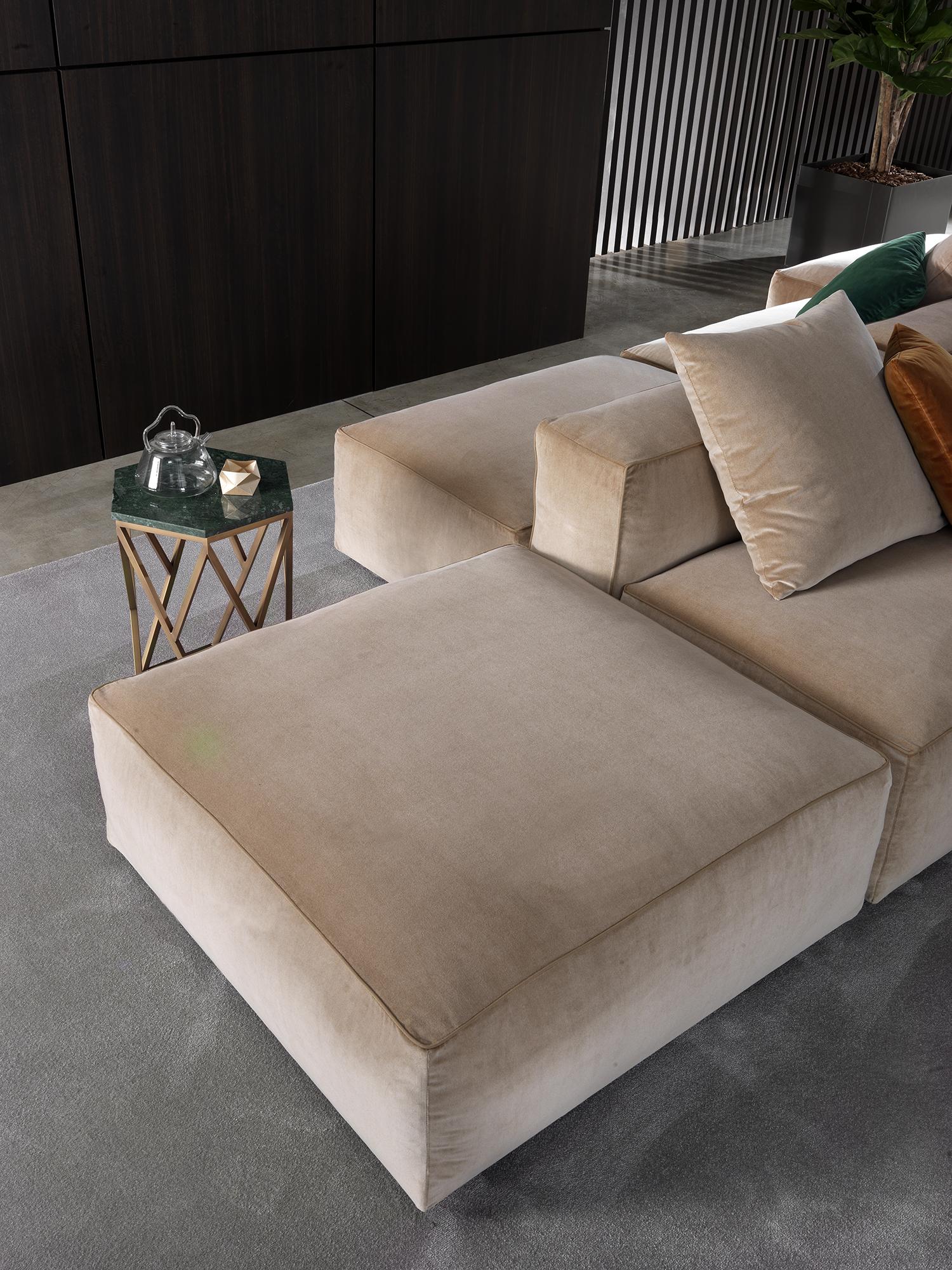 Modern Italian Gary Modular Sofa by Giulio Marelli For Sale