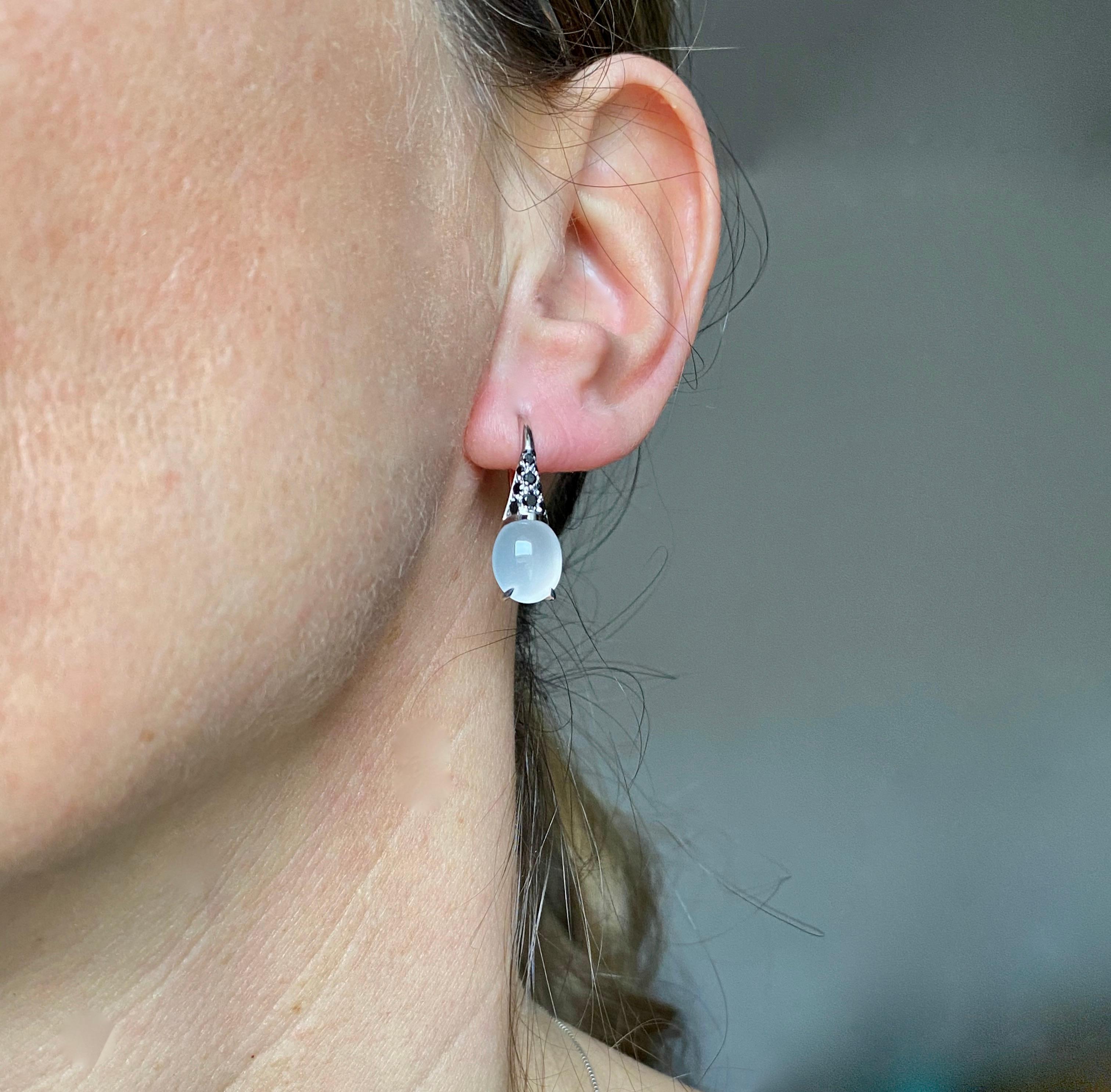 Italian Gemstone Black Diamond Quartz 18 Karat White Gold Drop Hoop Earrings In New Condition For Sale In Bussolengo, Verona