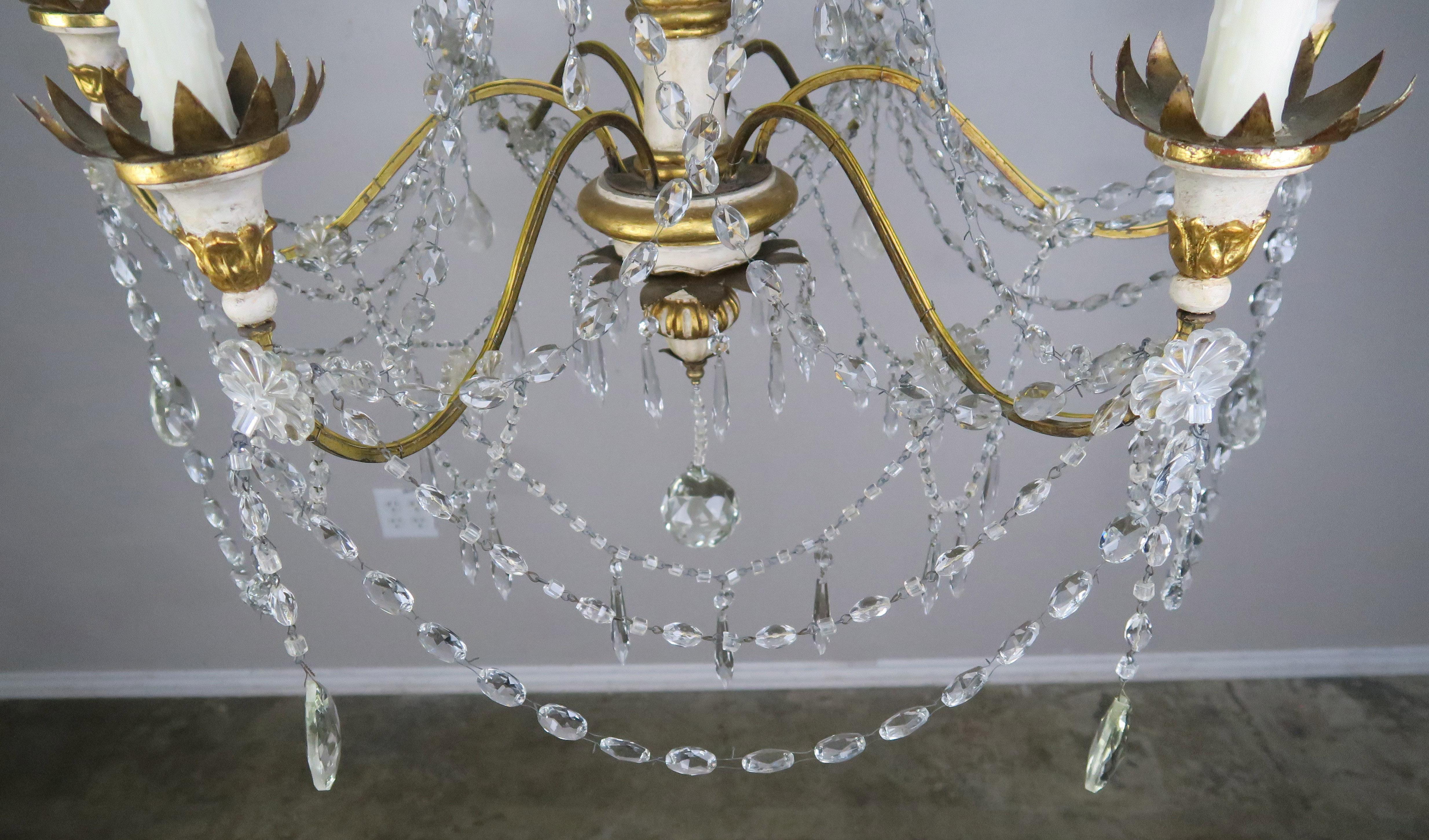 Italian Geneviere Style Giltwood and Crystal Chandelier, circa 1900s 2