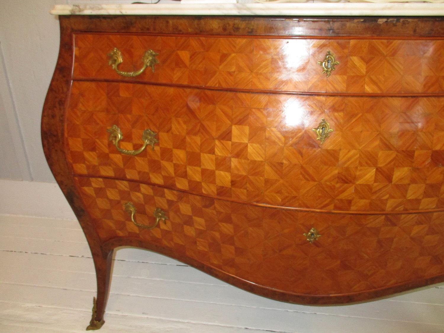 Italian, Genova 1960s Marquetry Inlay Commode Italian Calacatta Gold Marble Top In Good Condition For Sale In Oregon, OR