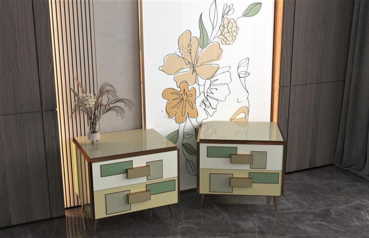 Coppia geometrica italiana Postmoderno Giallo Verde Crema Grigio Vetro & Ottone Cassapanca in vendita 2