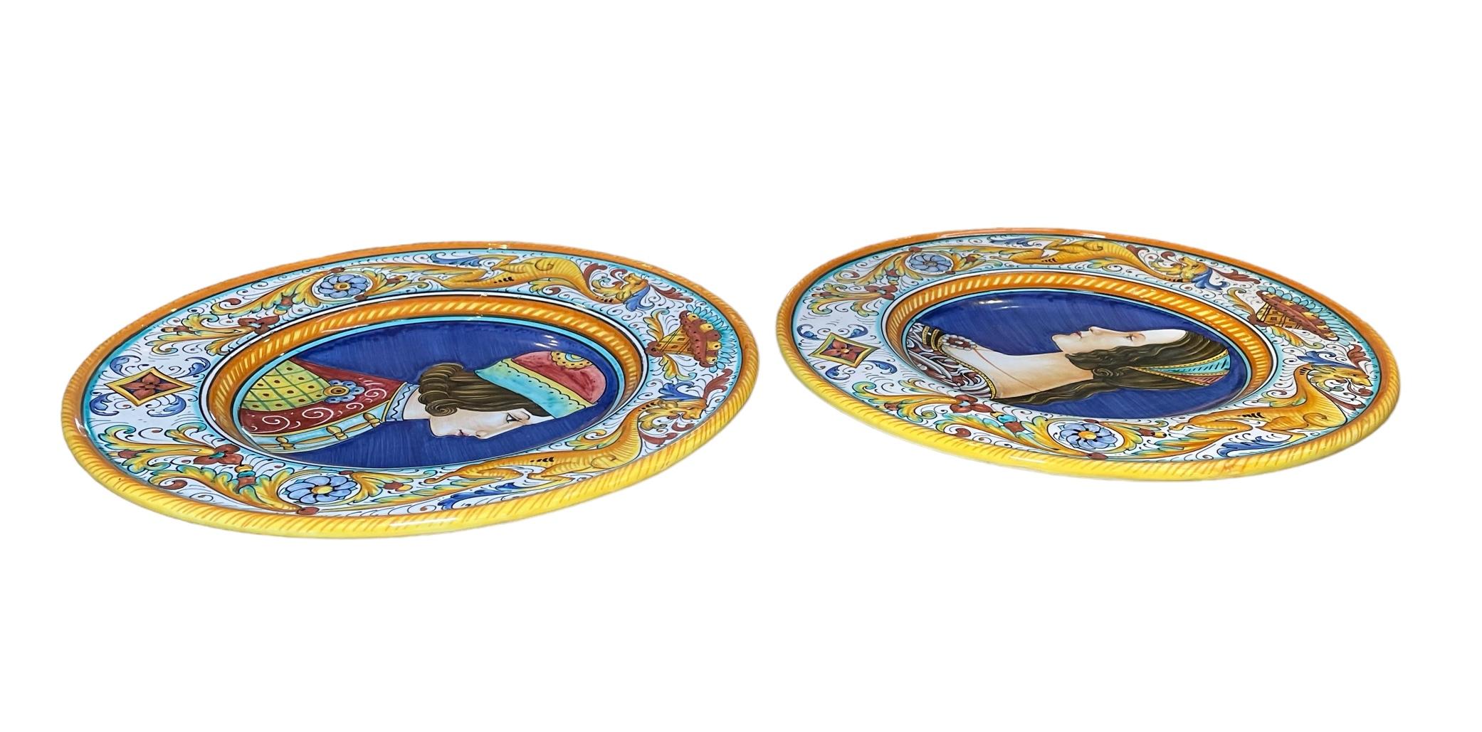 Italian Gialletti Majolica Portrait Plates For Sale 3