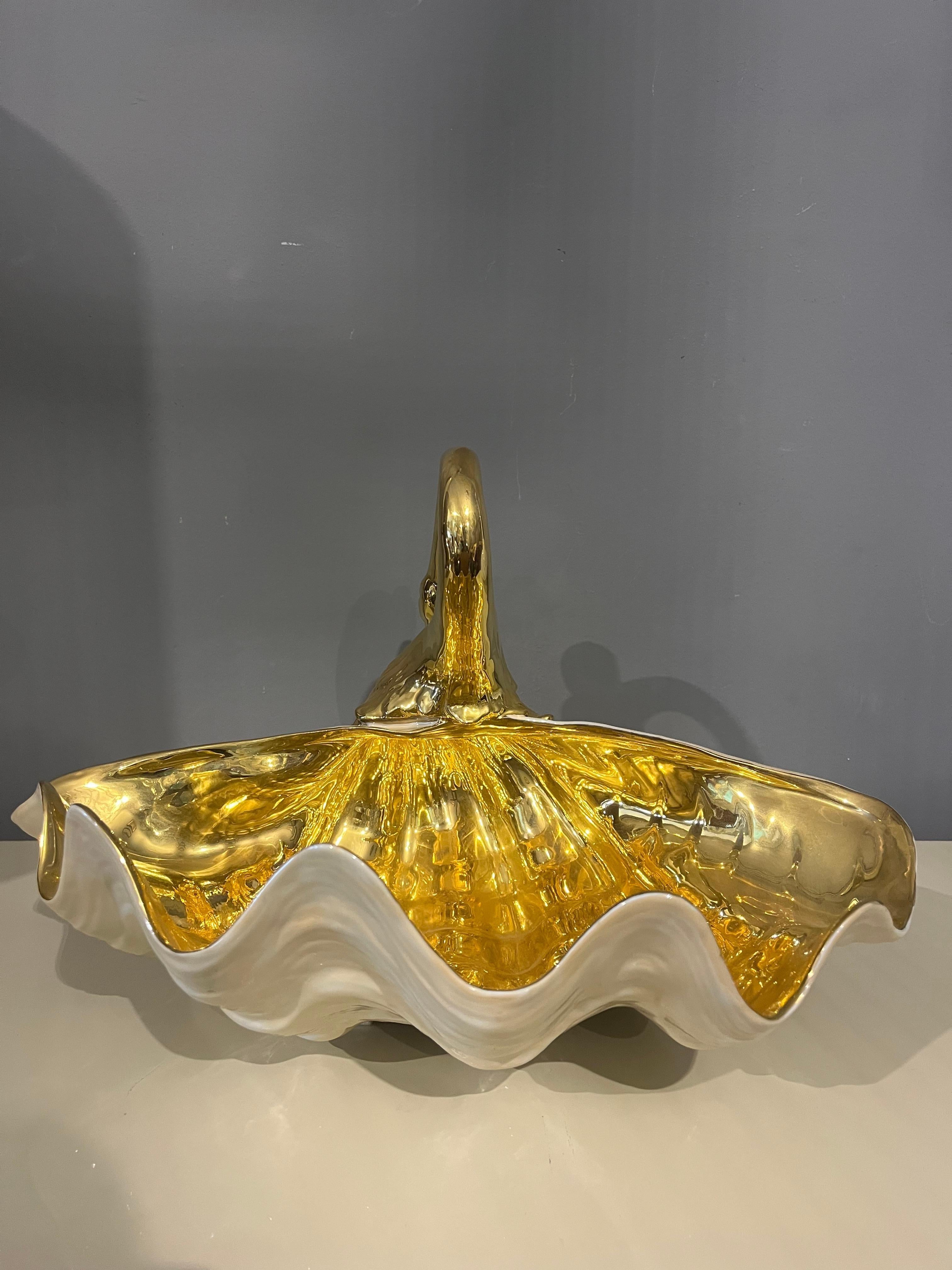 Italian Giant Swan Shell by Gabriella Binazzi in vendita 2