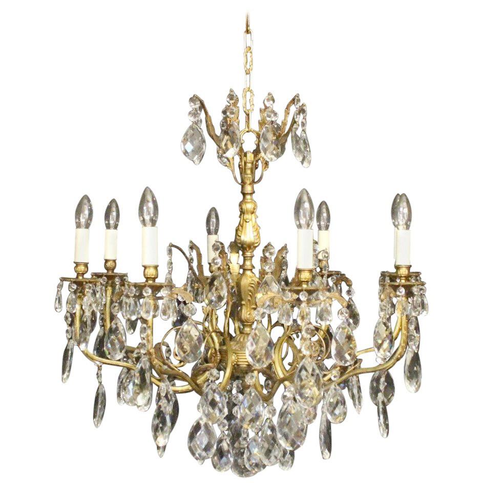 Italian Gilded Bronze and Crystal 8-Light Antique Chandelier For Sale