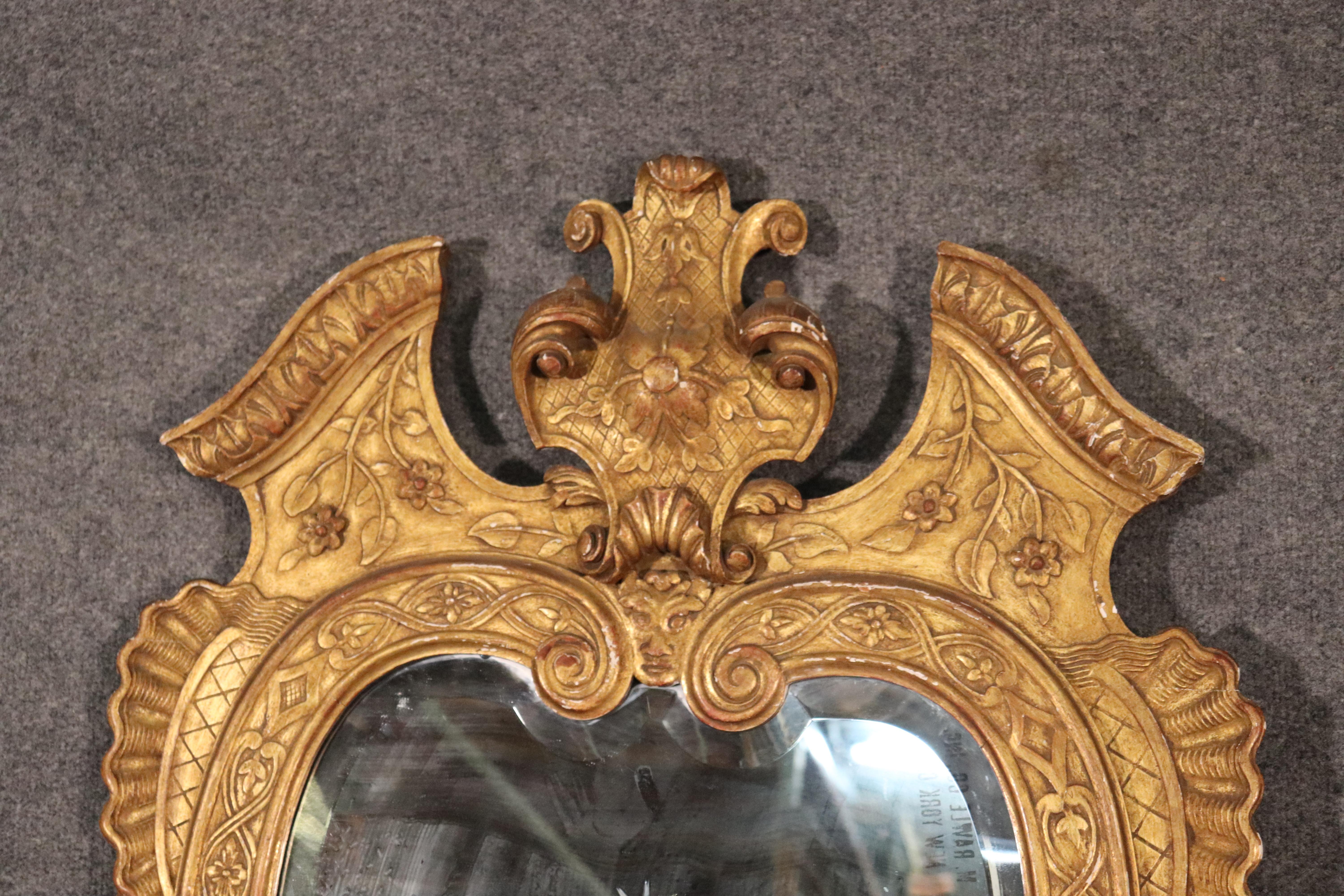 Italian Gilded Carved Venetian Etched Glass Wall Mirror, circa 1930 In Good Condition In Swedesboro, NJ