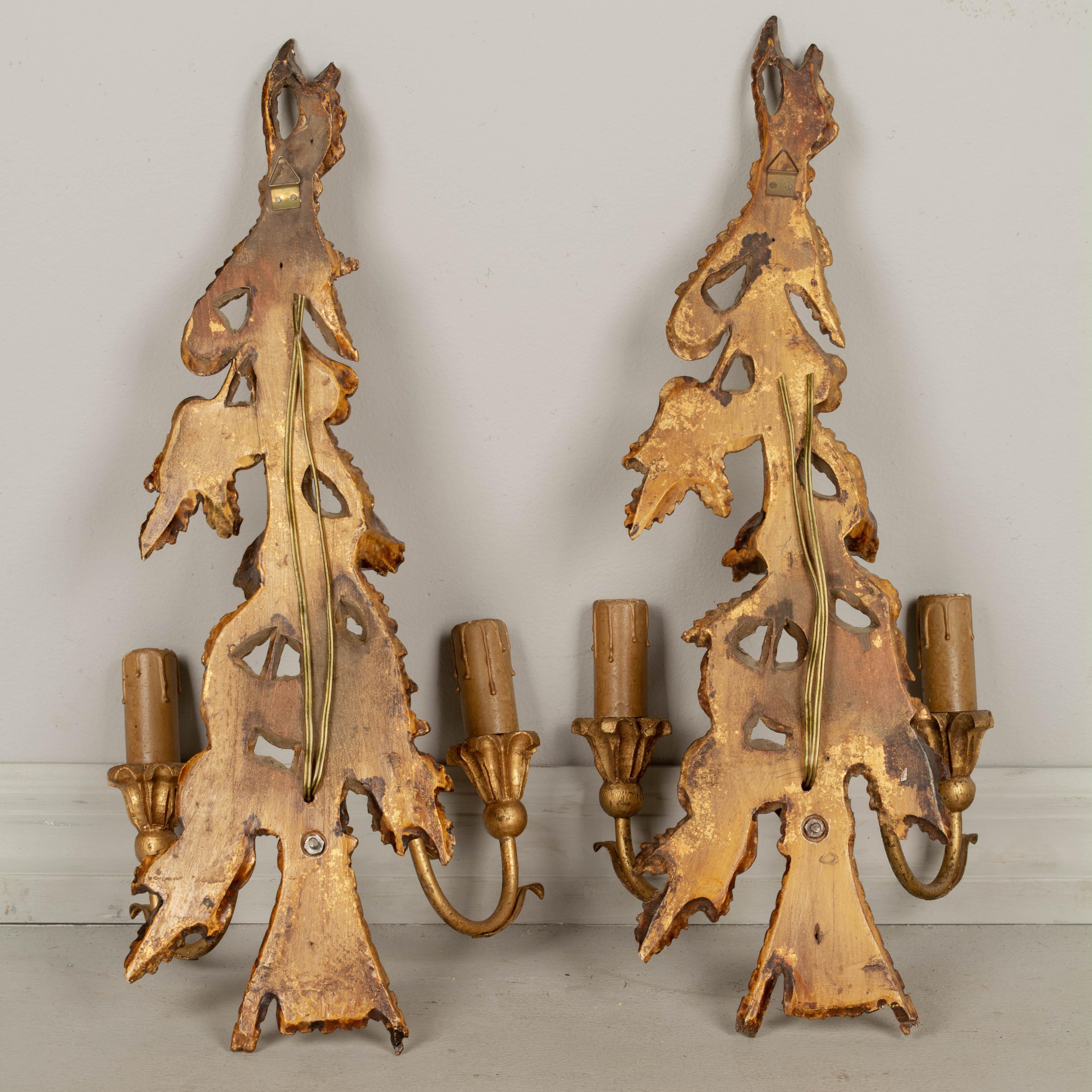 Italian Gilded Wood Sconce Pair 1