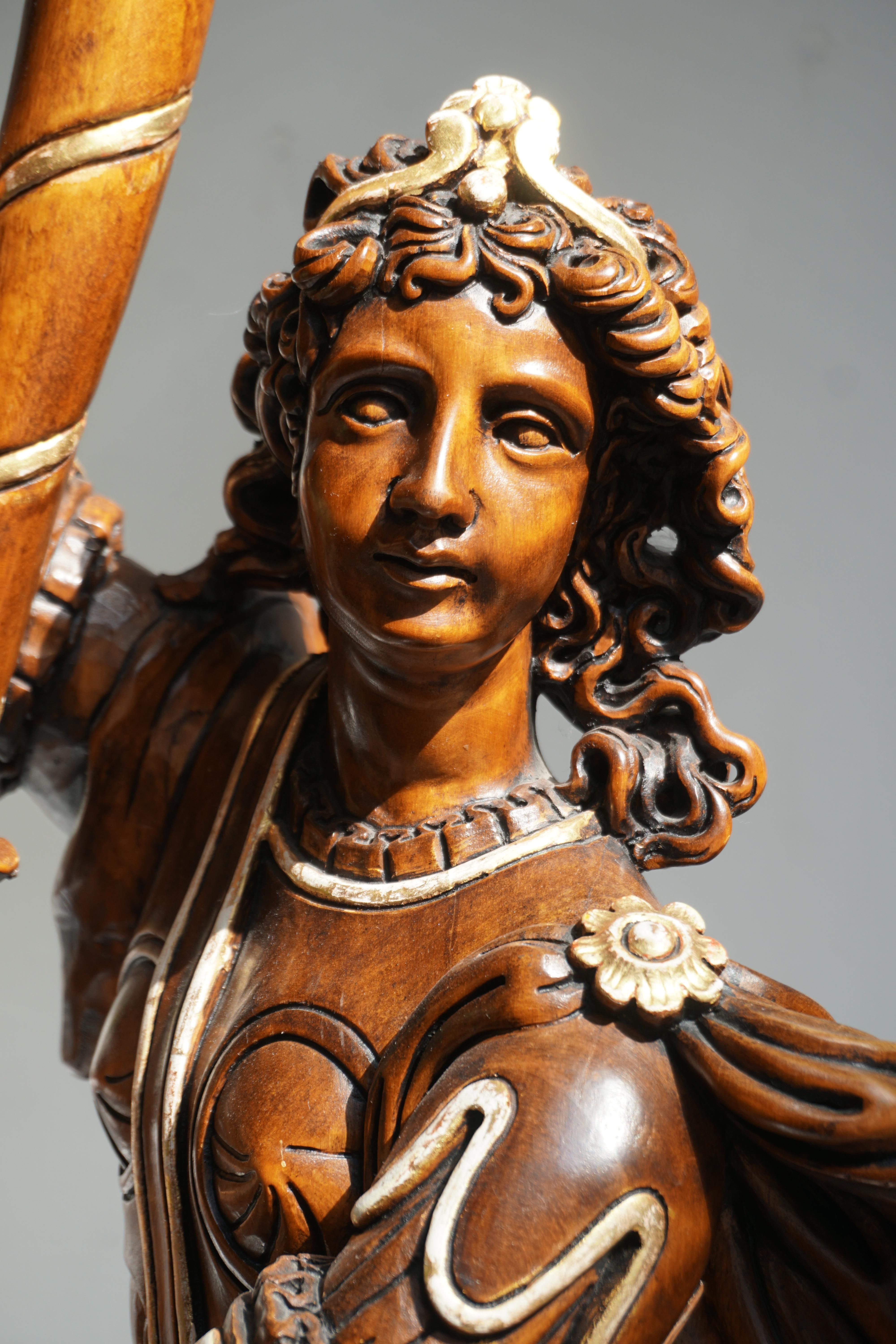 Italian Gilded Wood Venetian Figural Torchère Candelabra Floor Lamp For Sale 5